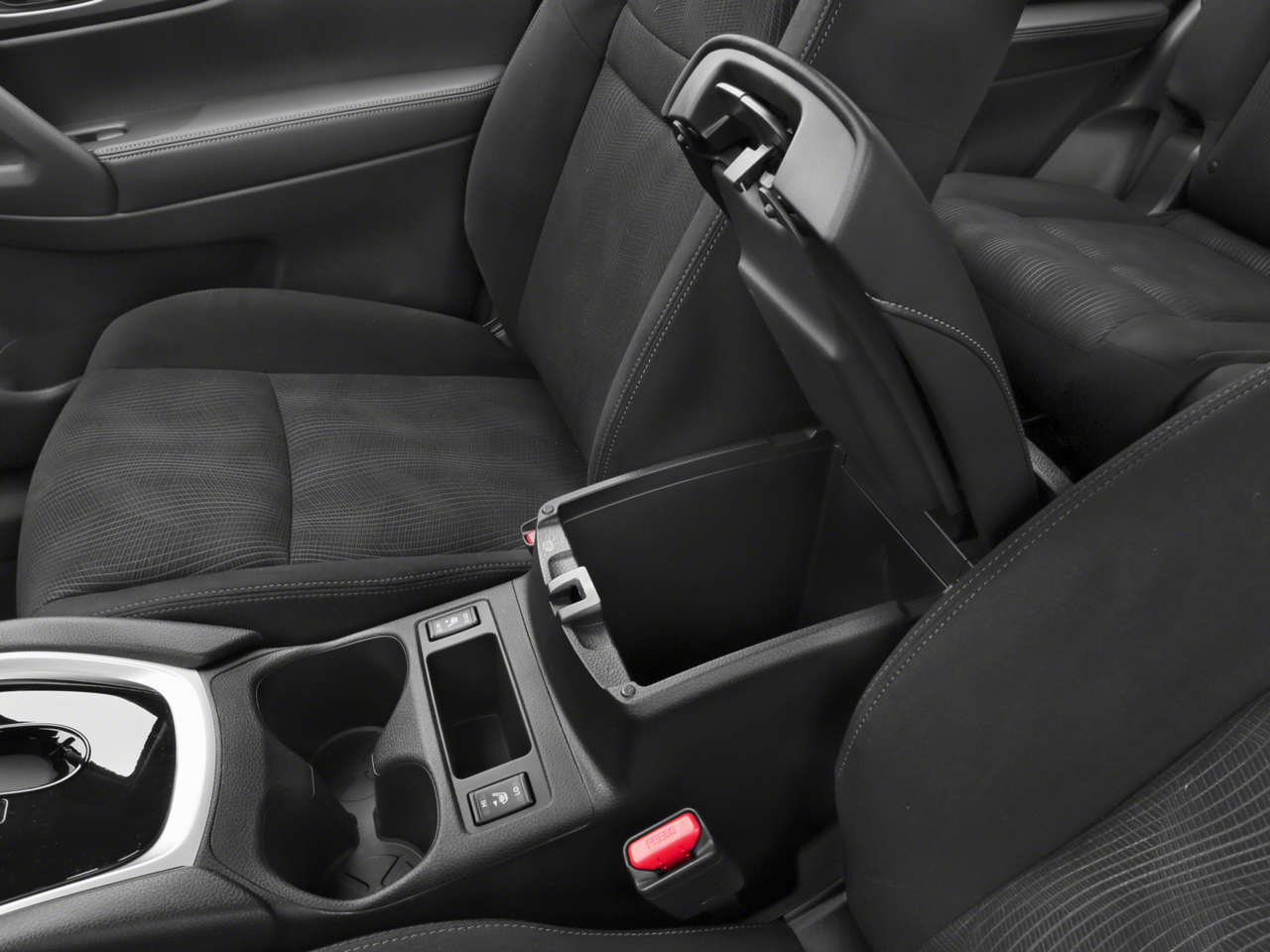 2016 Nissan Rogue S W/Appearance Package