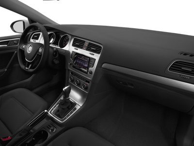 2017 Volkswagen Golf Base