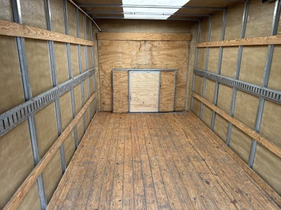 2024 Ford E-Series Cutaway Base