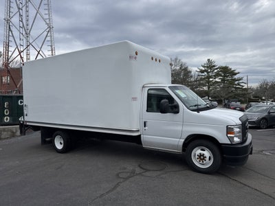 2024 Ford E-Series Cutaway Base