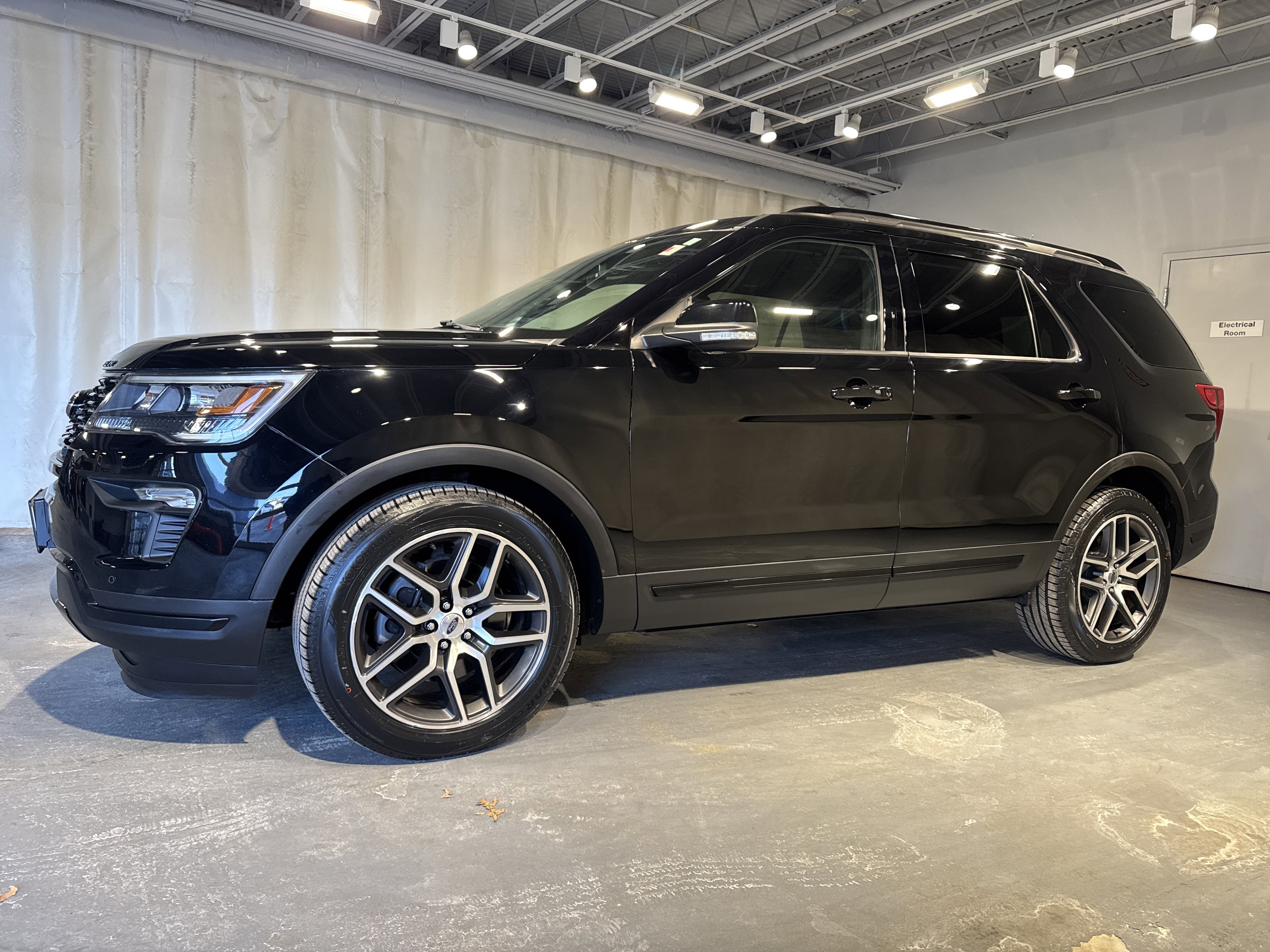 2018 Ford Explorer Sport W/Equipment Group 401A