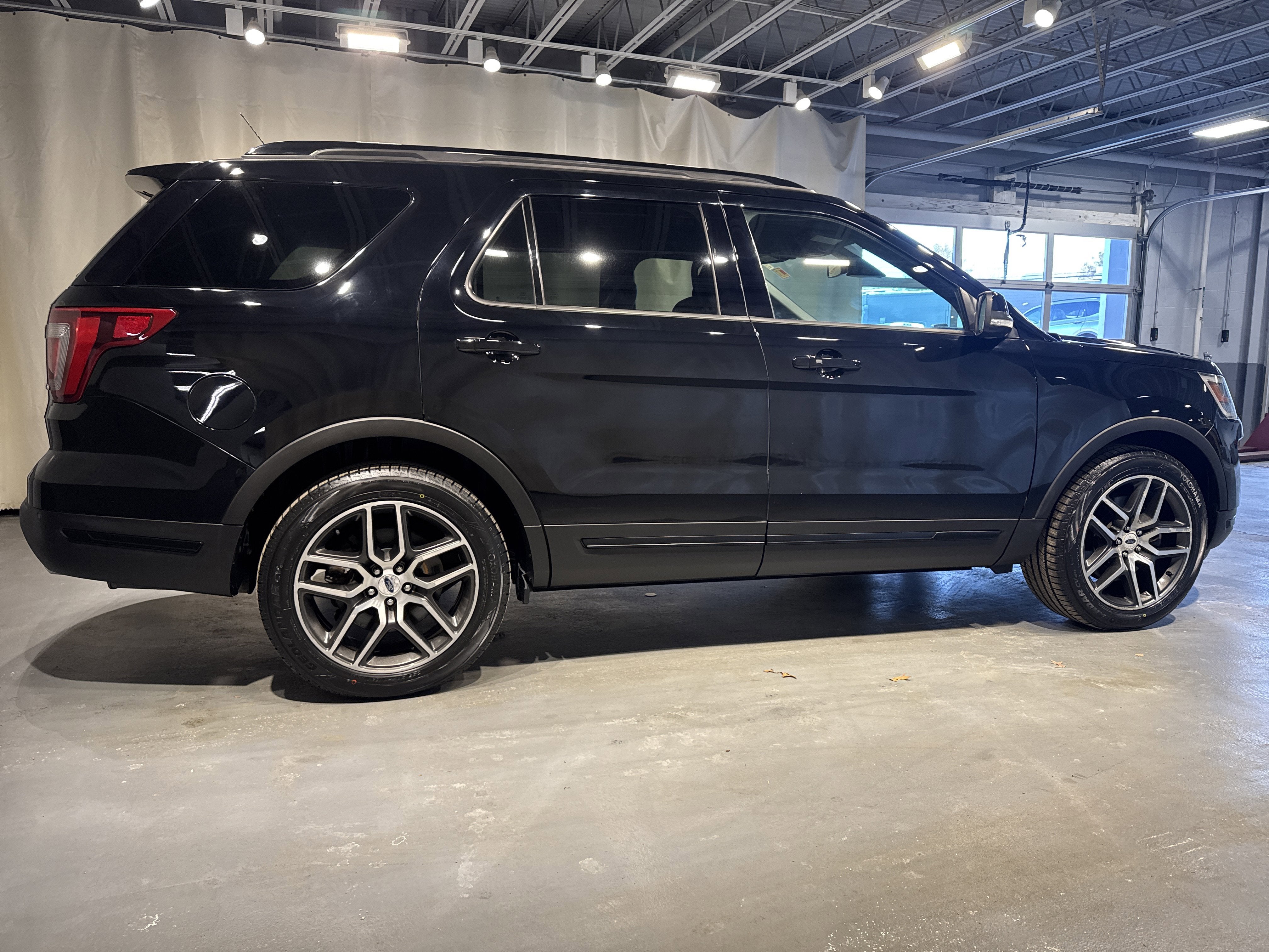 2018 Ford Explorer Sport W/Equipment Group 401A