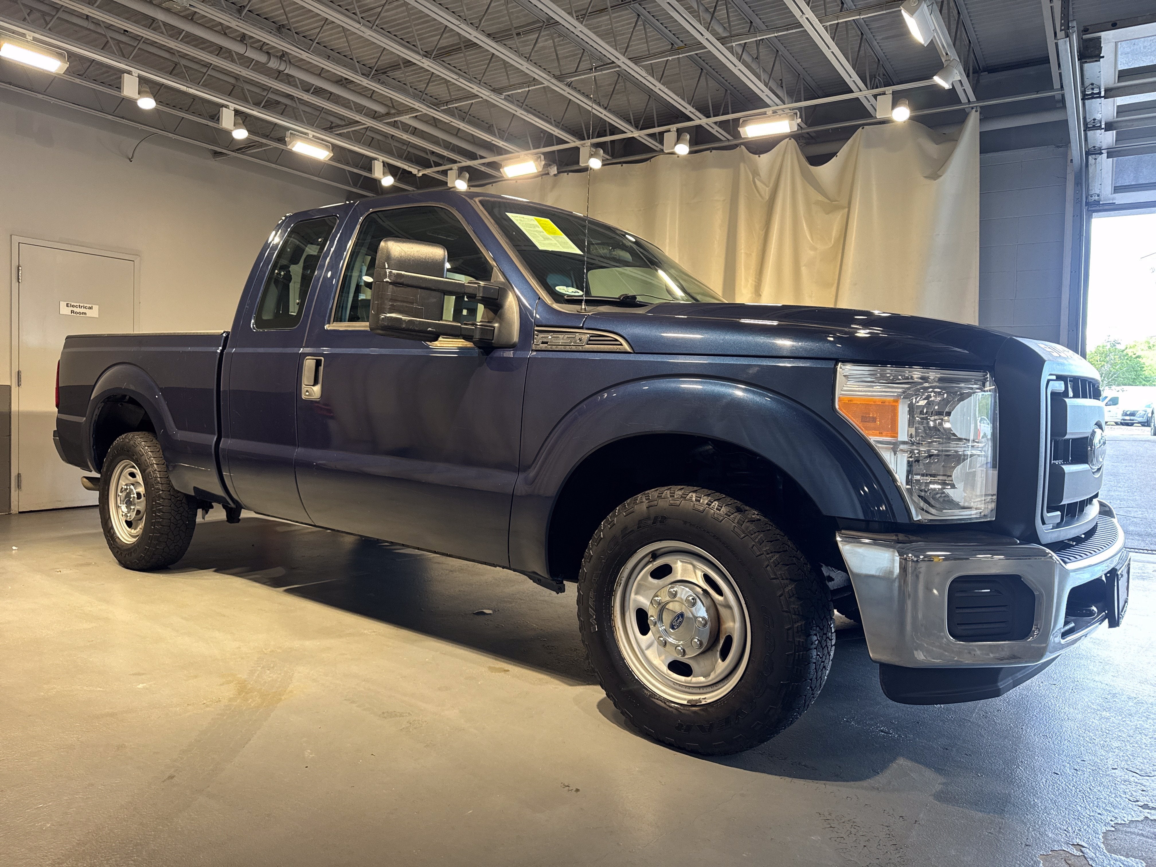2014 Ford Super Duty F-250 SRW XL W/Value Package & Bedliner