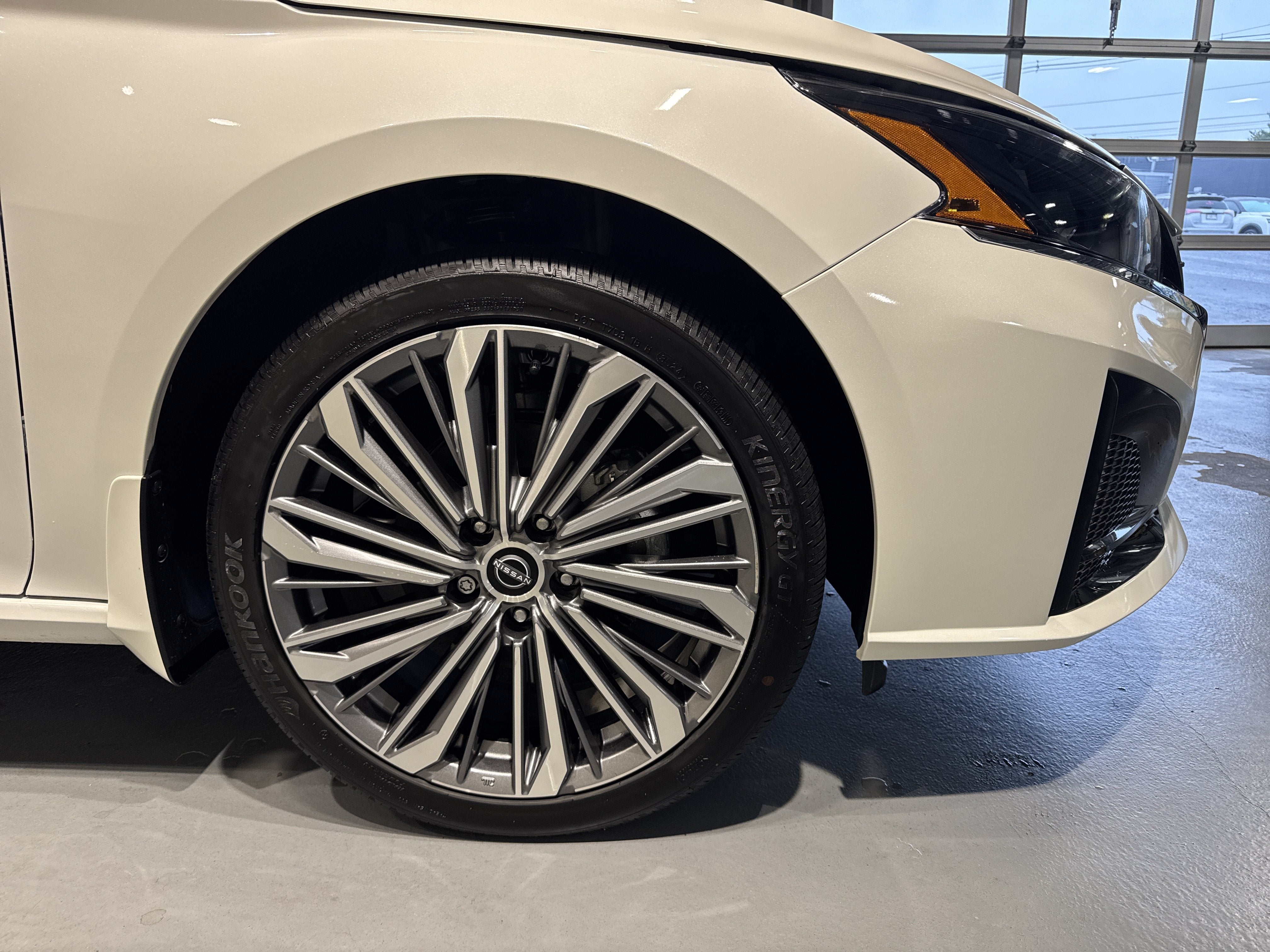 2025 Nissan Altima SL