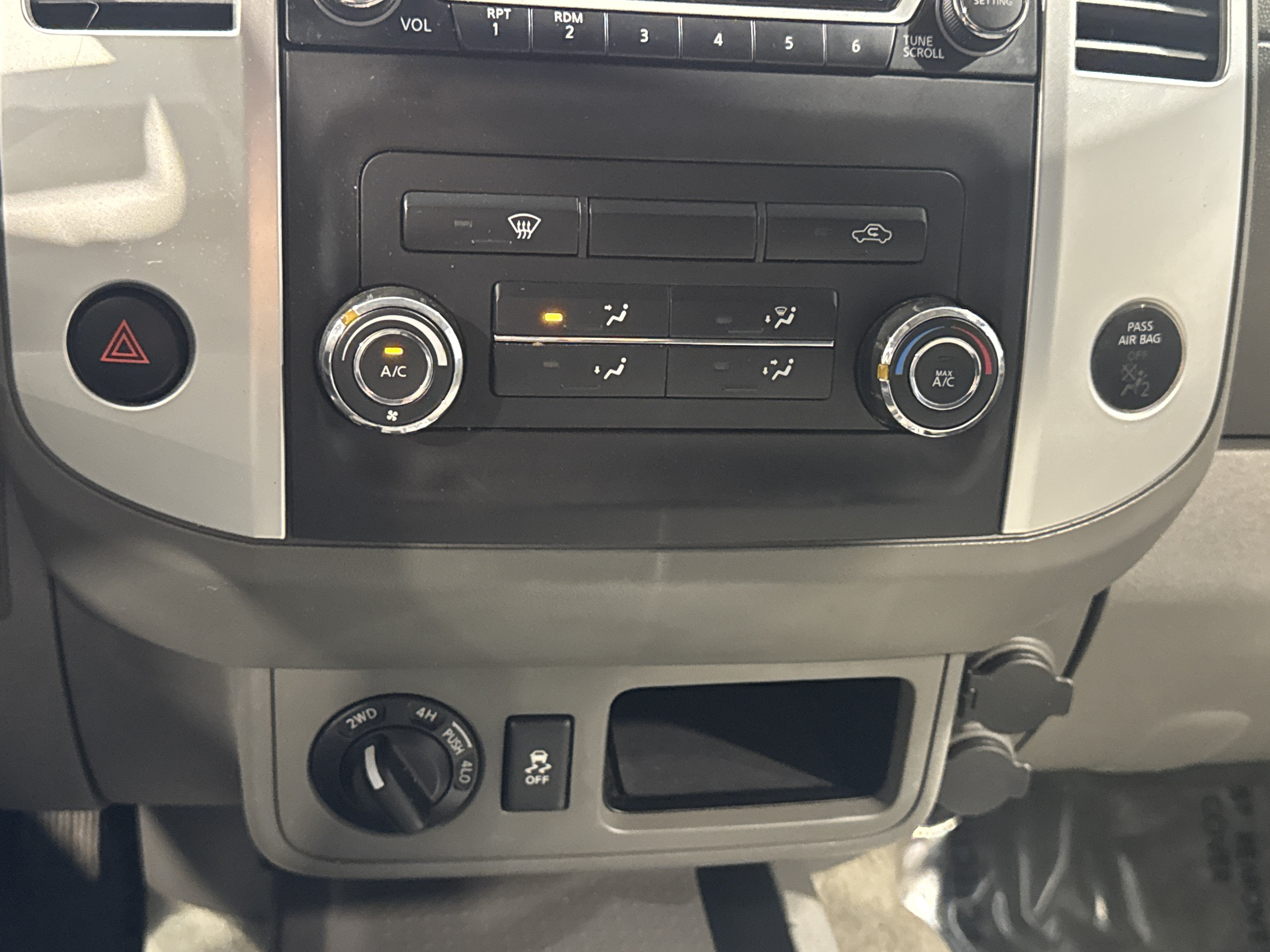 2015 Nissan Frontier SV
