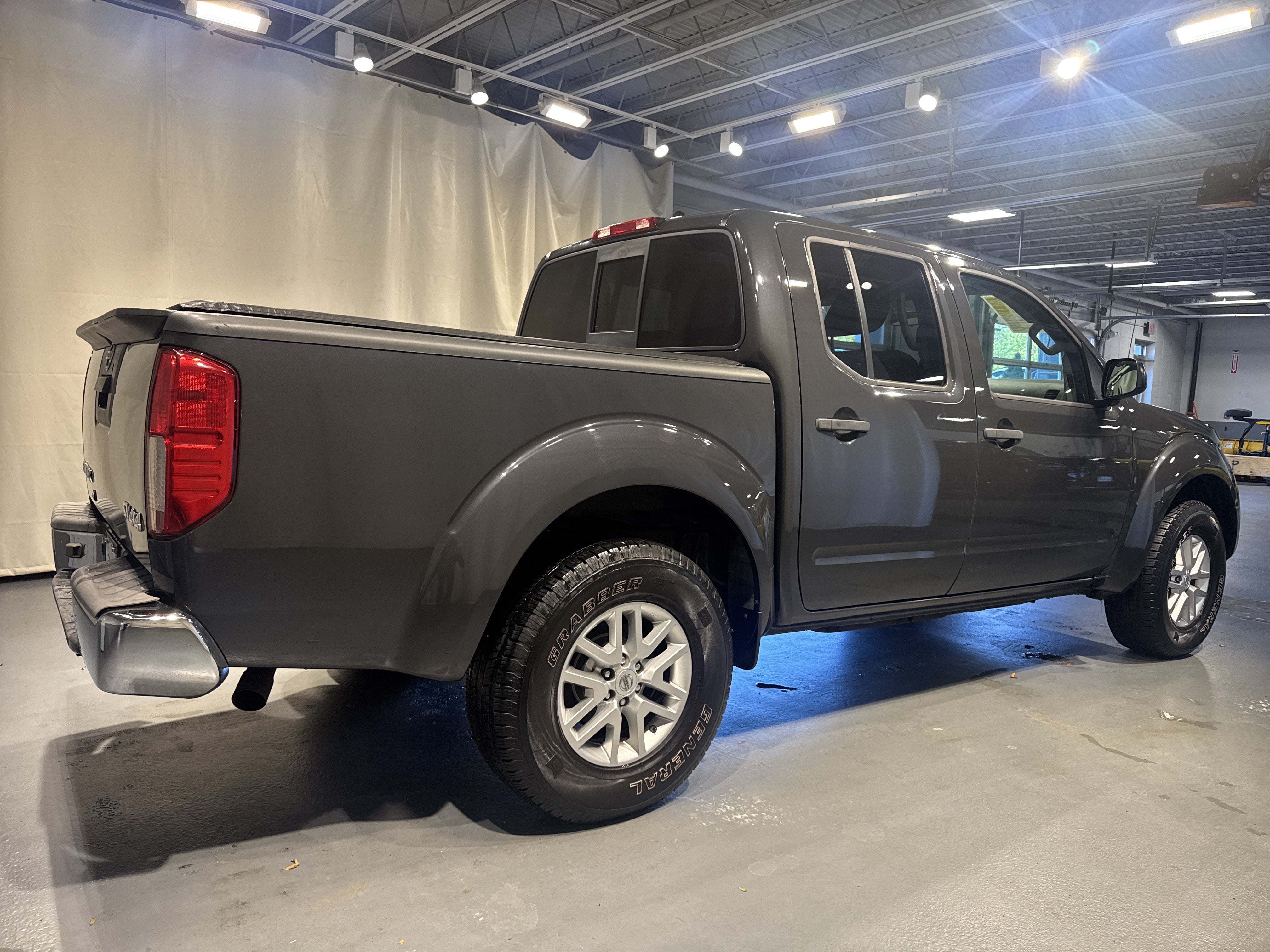 2015 Nissan Frontier SV