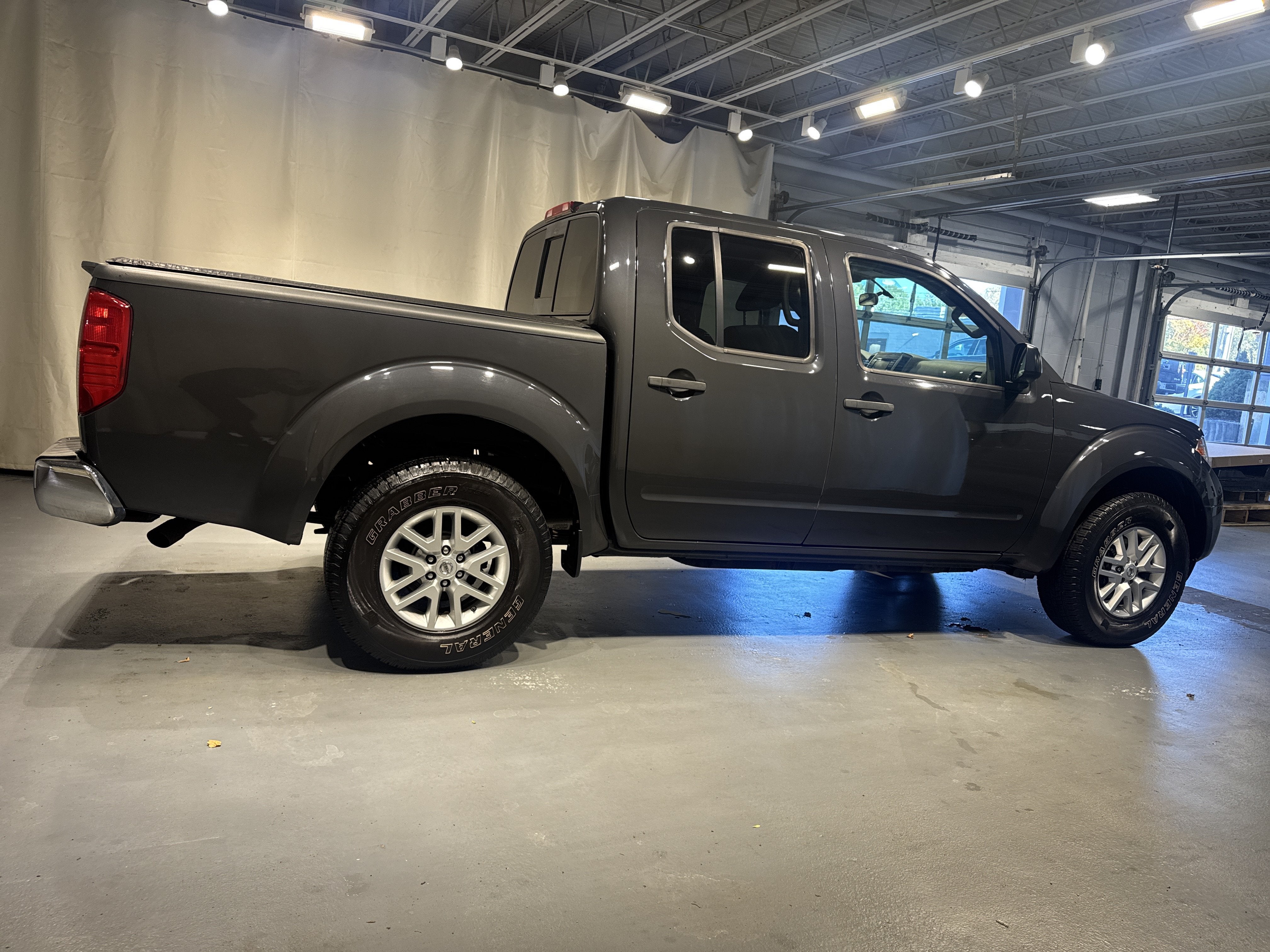 2015 Nissan Frontier SV