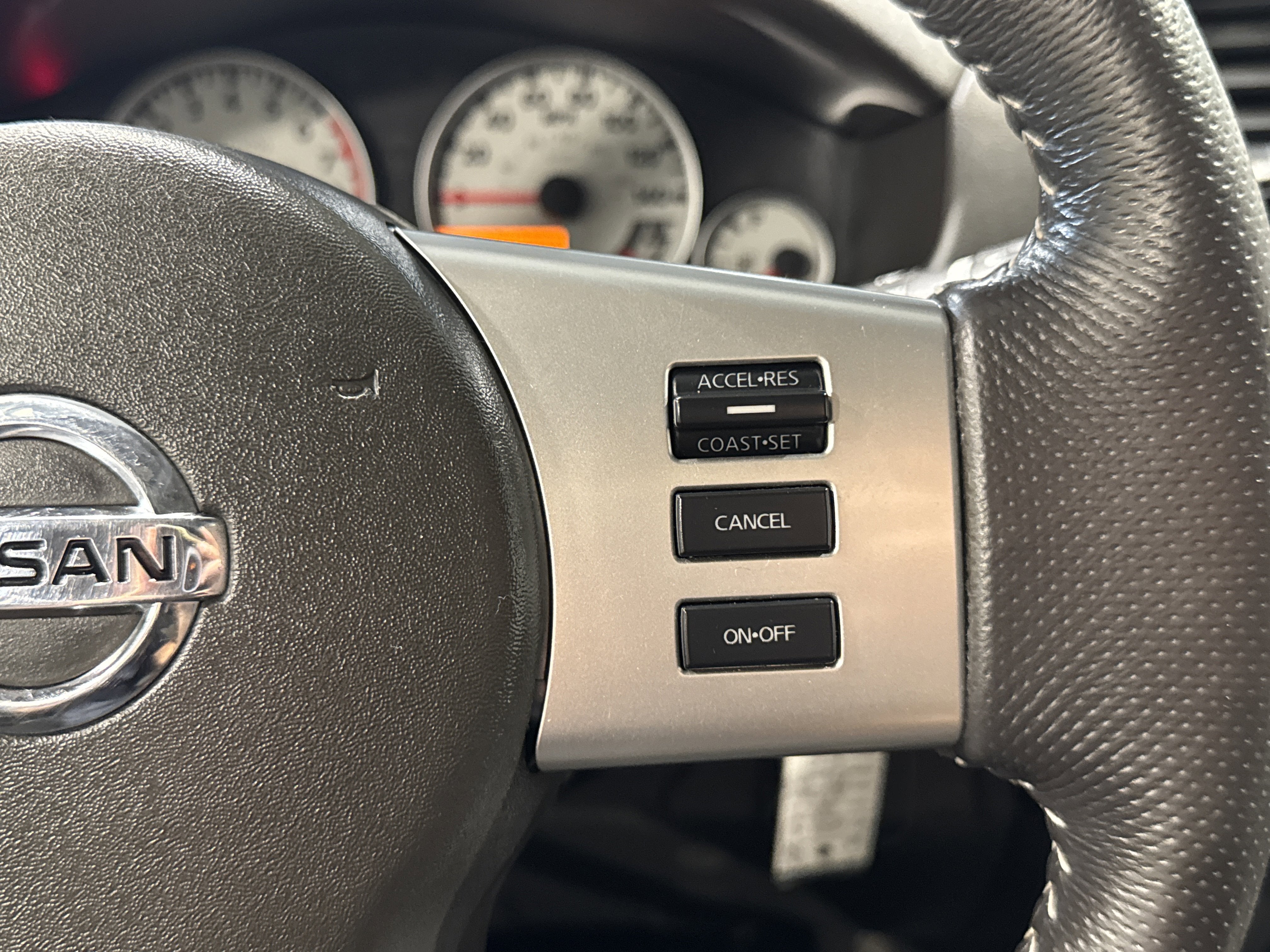 2017 Nissan Frontier PRO-4X W/LUXURY PACKAGE