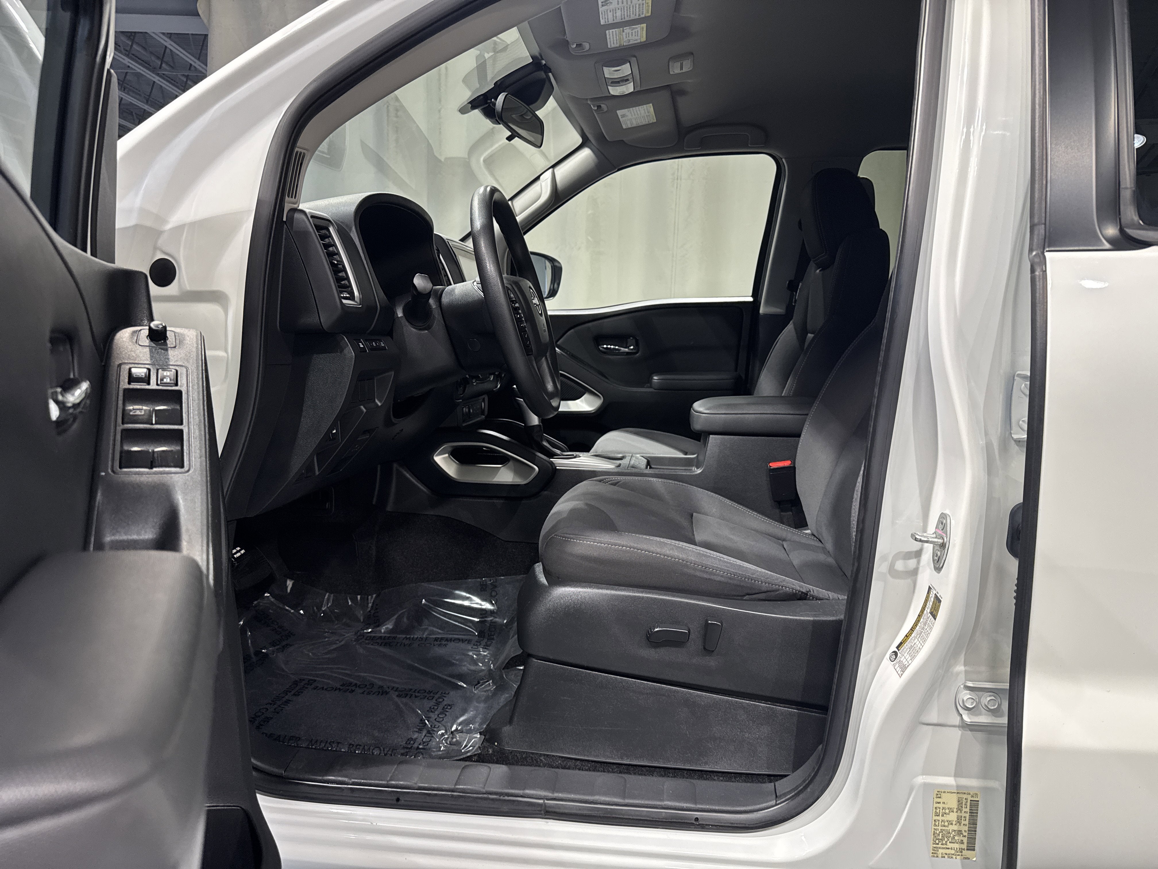 2022 Nissan Frontier SV W/Technology Package