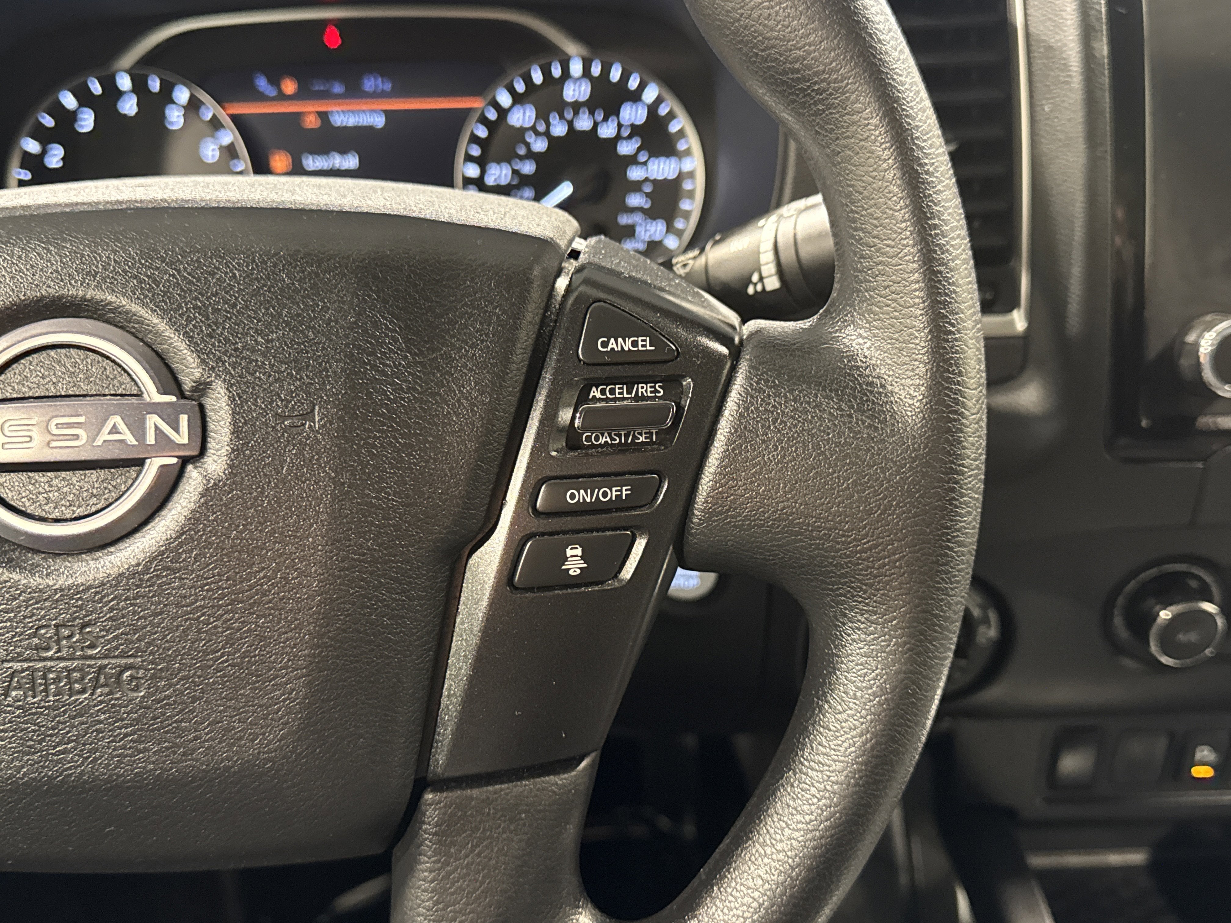 2022 Nissan Frontier SV W/Technology Package