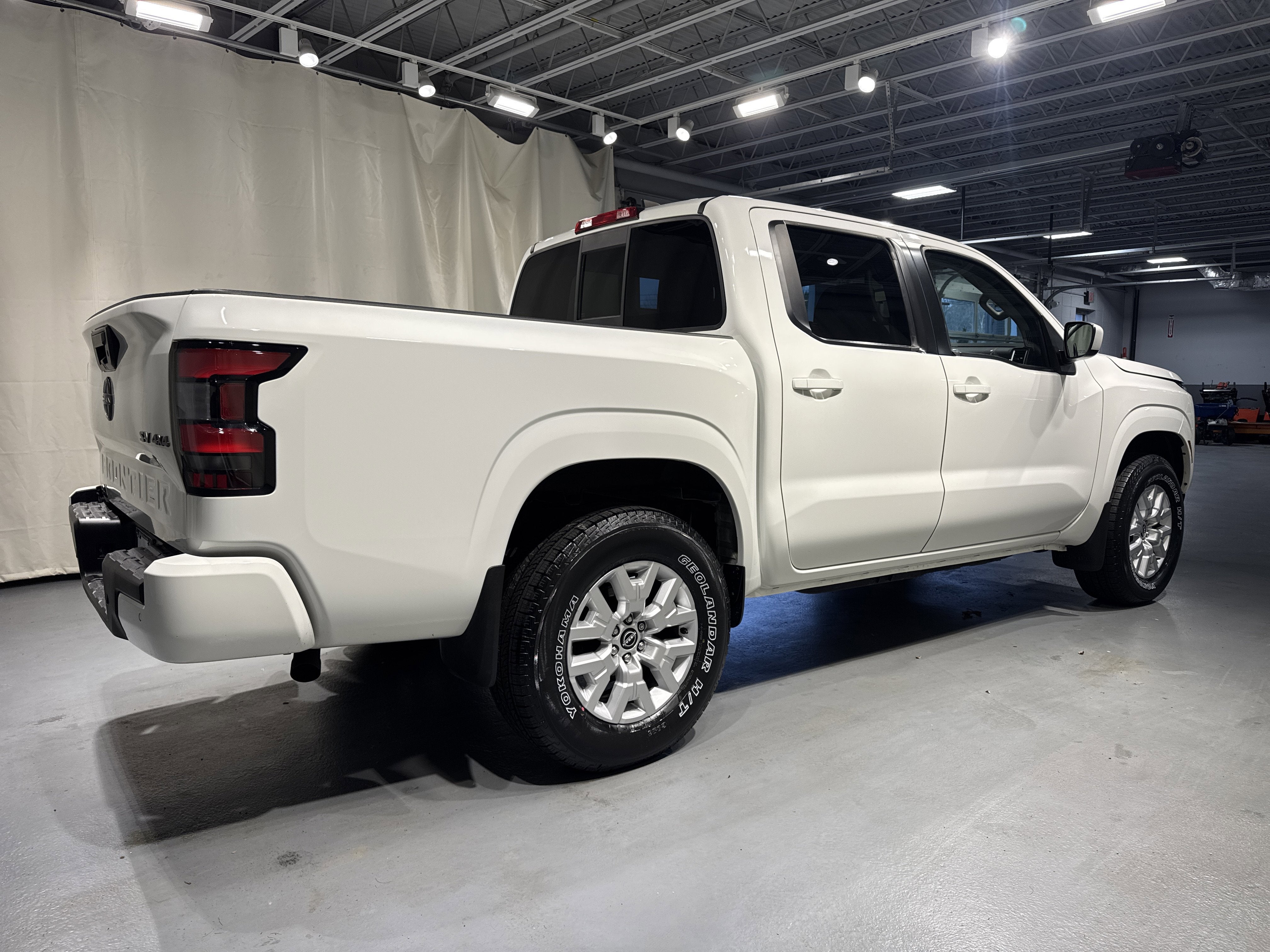 2022 Nissan Frontier SV W/Technology Package