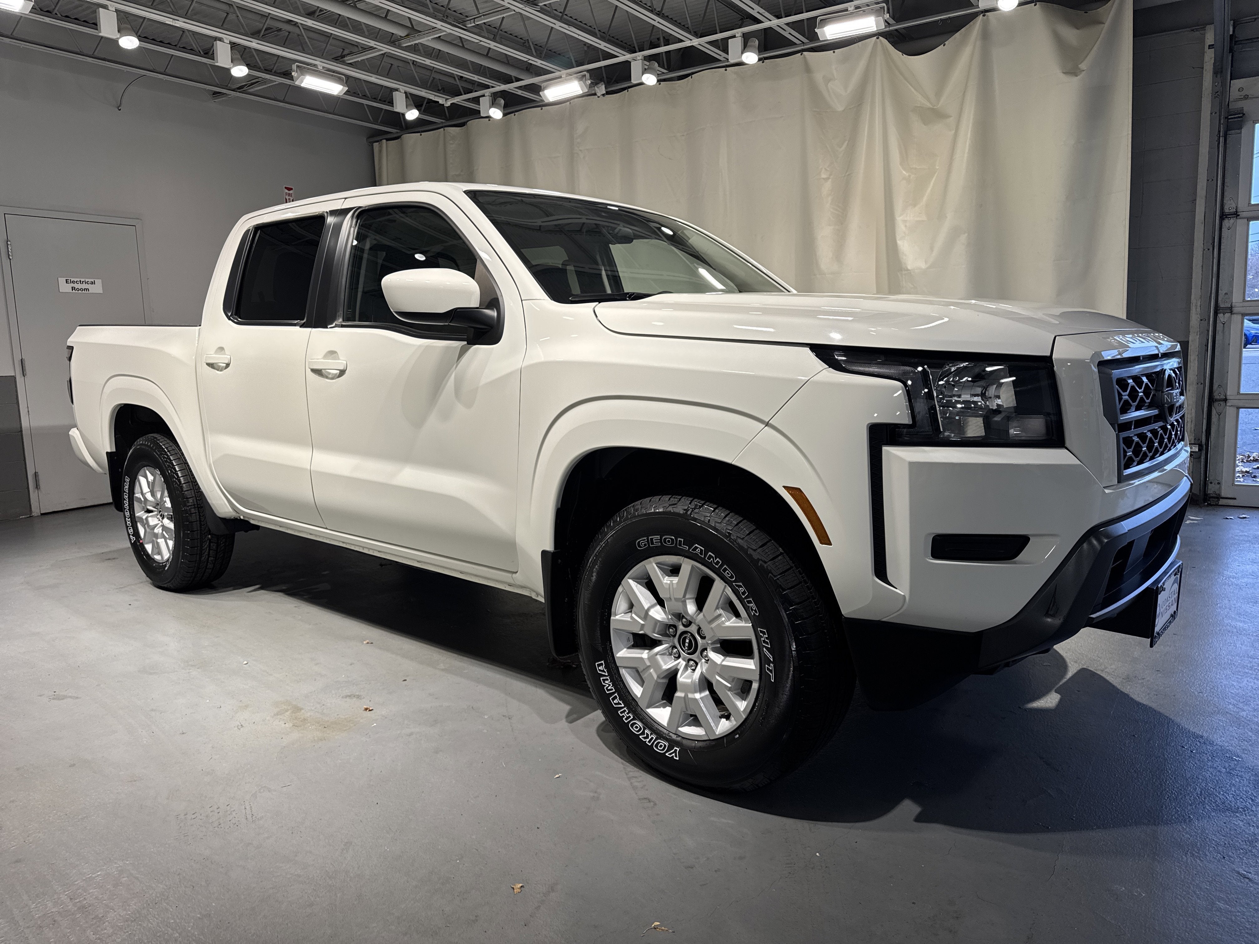 2022 Nissan Frontier SV W/Technology Package