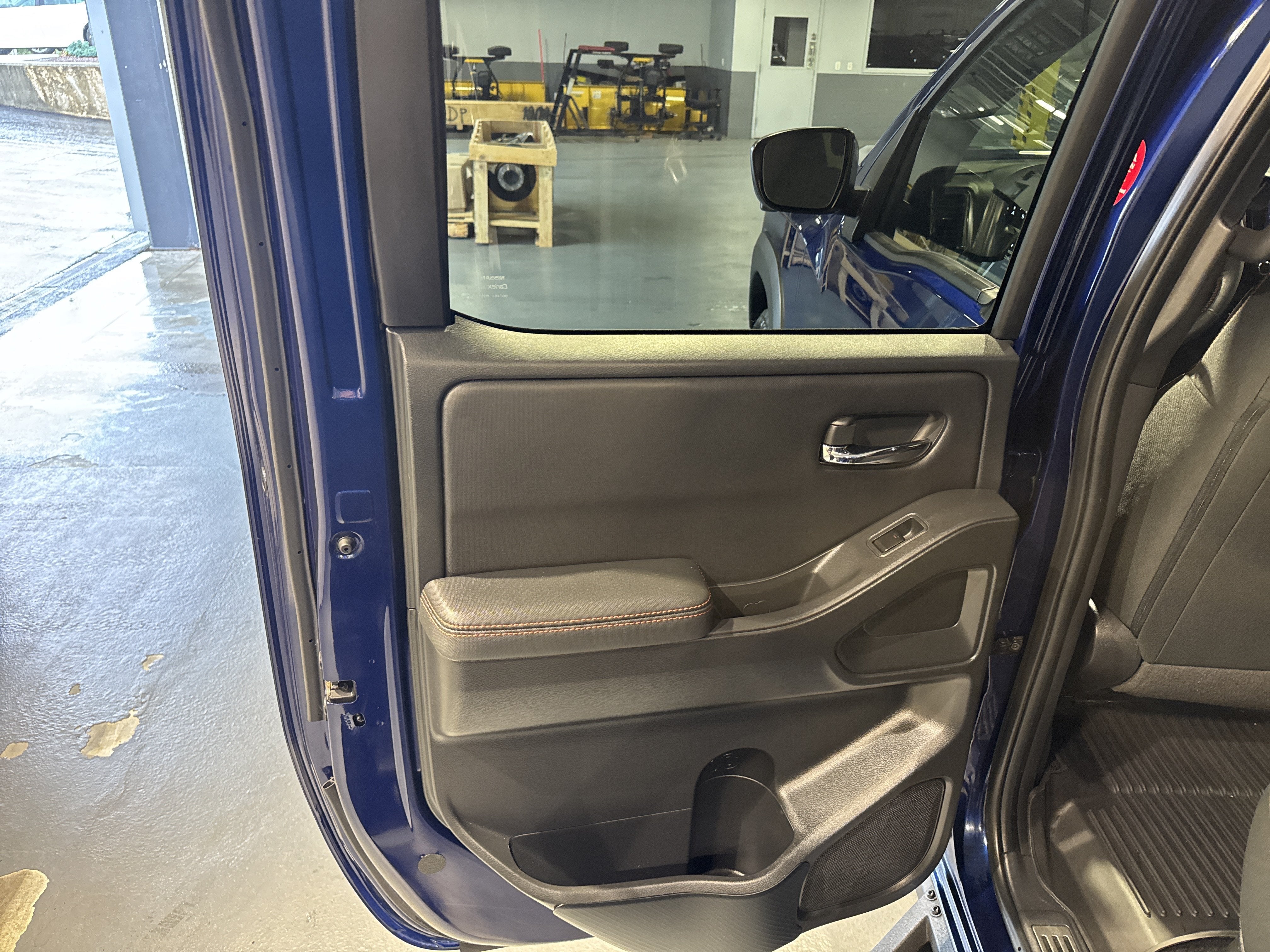 2023 Nissan Frontier PRO-4X W/Convenience and Technology Package