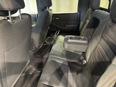 2023 Nissan Frontier PRO-4X W/Convenience and Technology Package