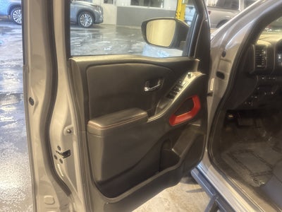 2023 Nissan Frontier PRO-4X W/Technology & Off-Road Protection Package