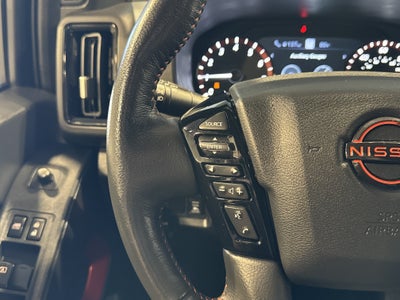 2025 Nissan Frontier PRO-4X W/Convenience & Premium Package