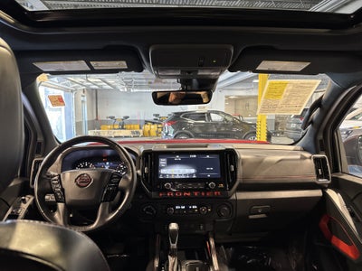 2025 Nissan Frontier PRO-4X W/Convenience & Premium Package