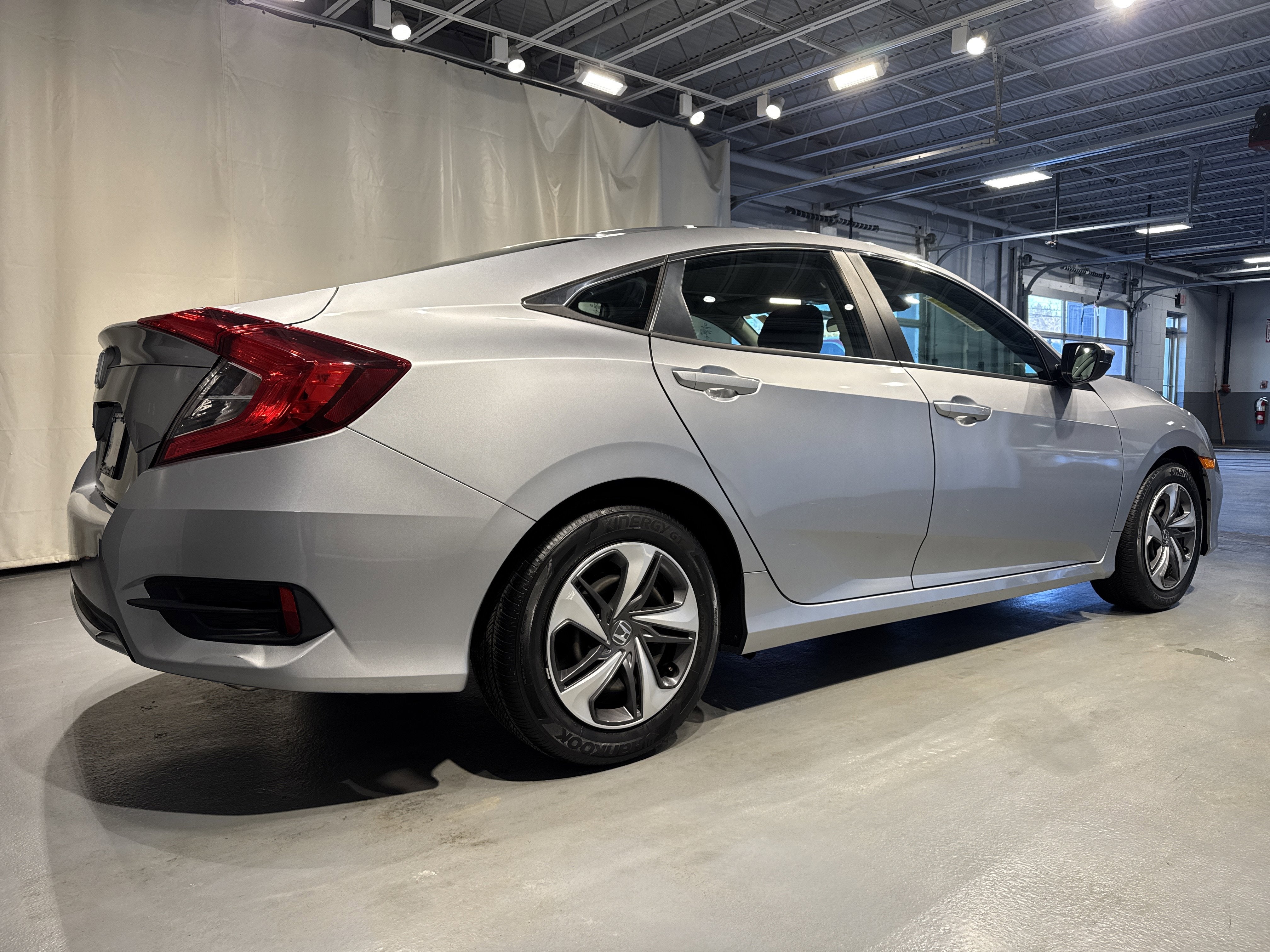 2020 Honda Civic Sedan LX