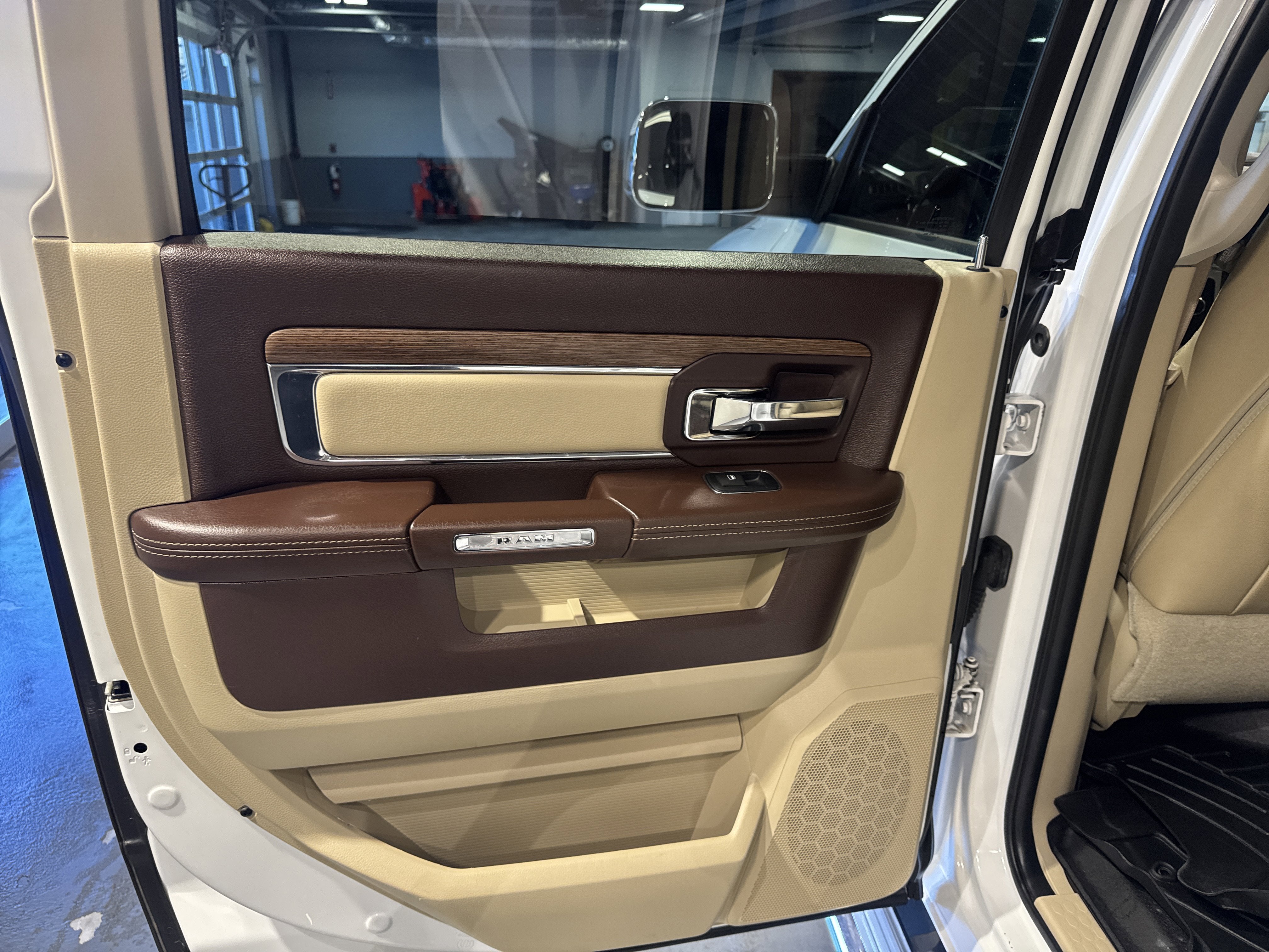 2017 RAM 3500 Laramie