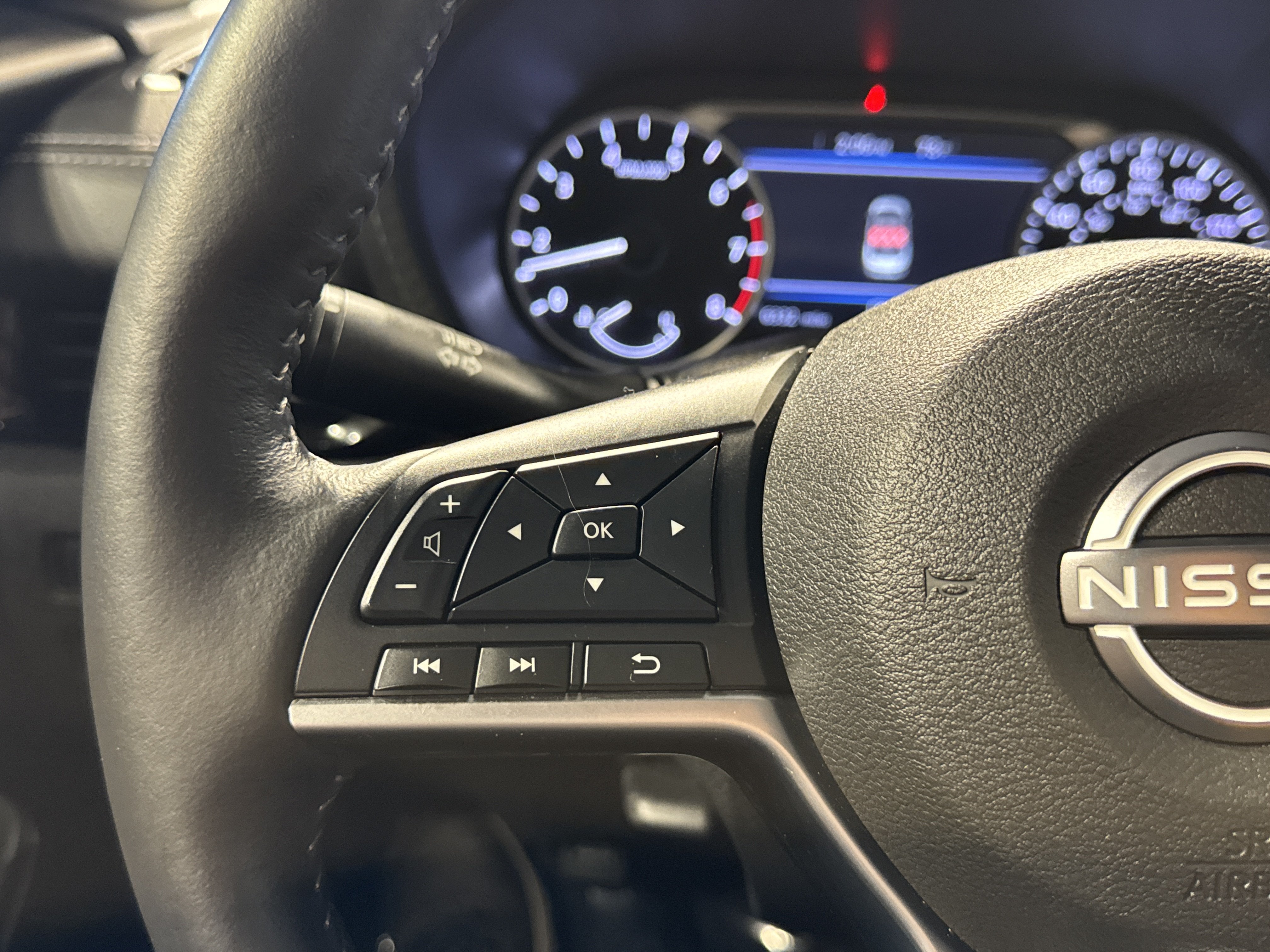 2025 Nissan Sentra SV W/All Weather Package