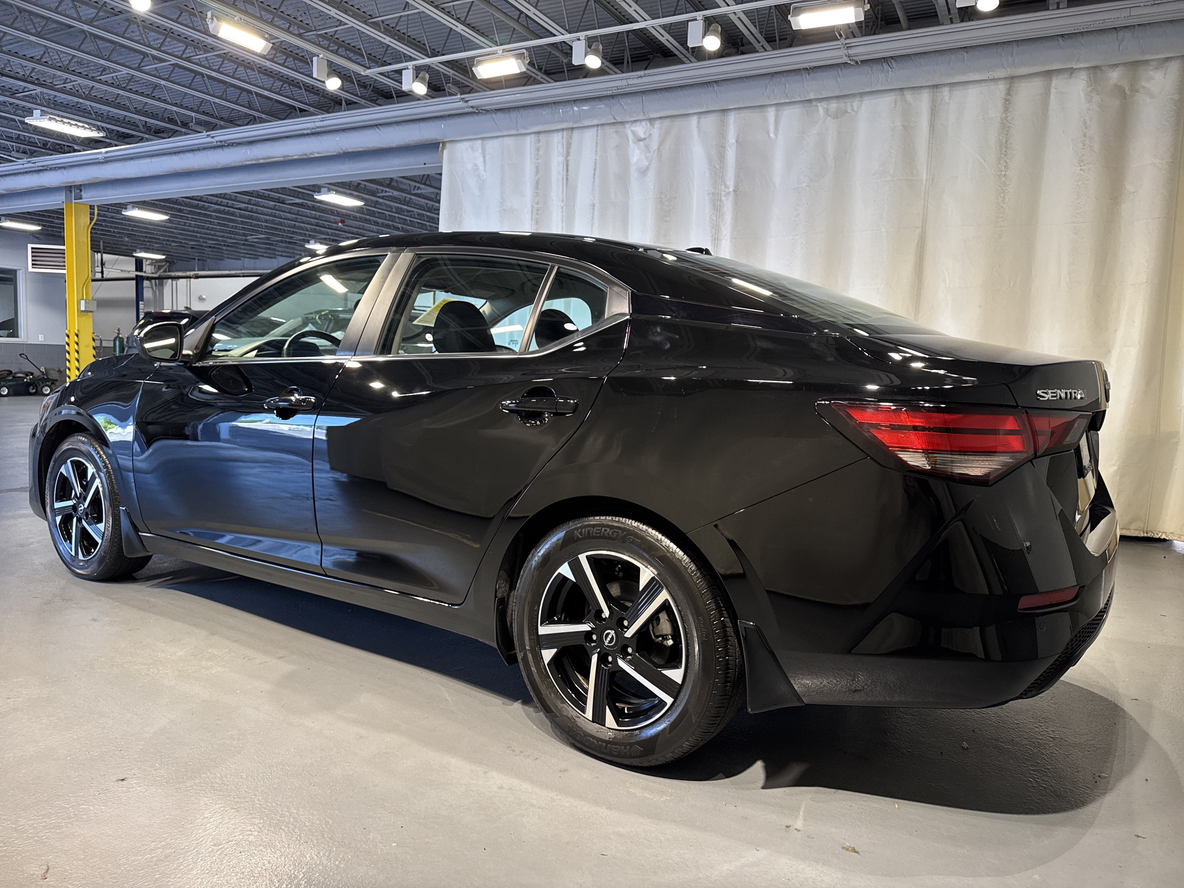 2025 Nissan Sentra SV W/All Weather Package