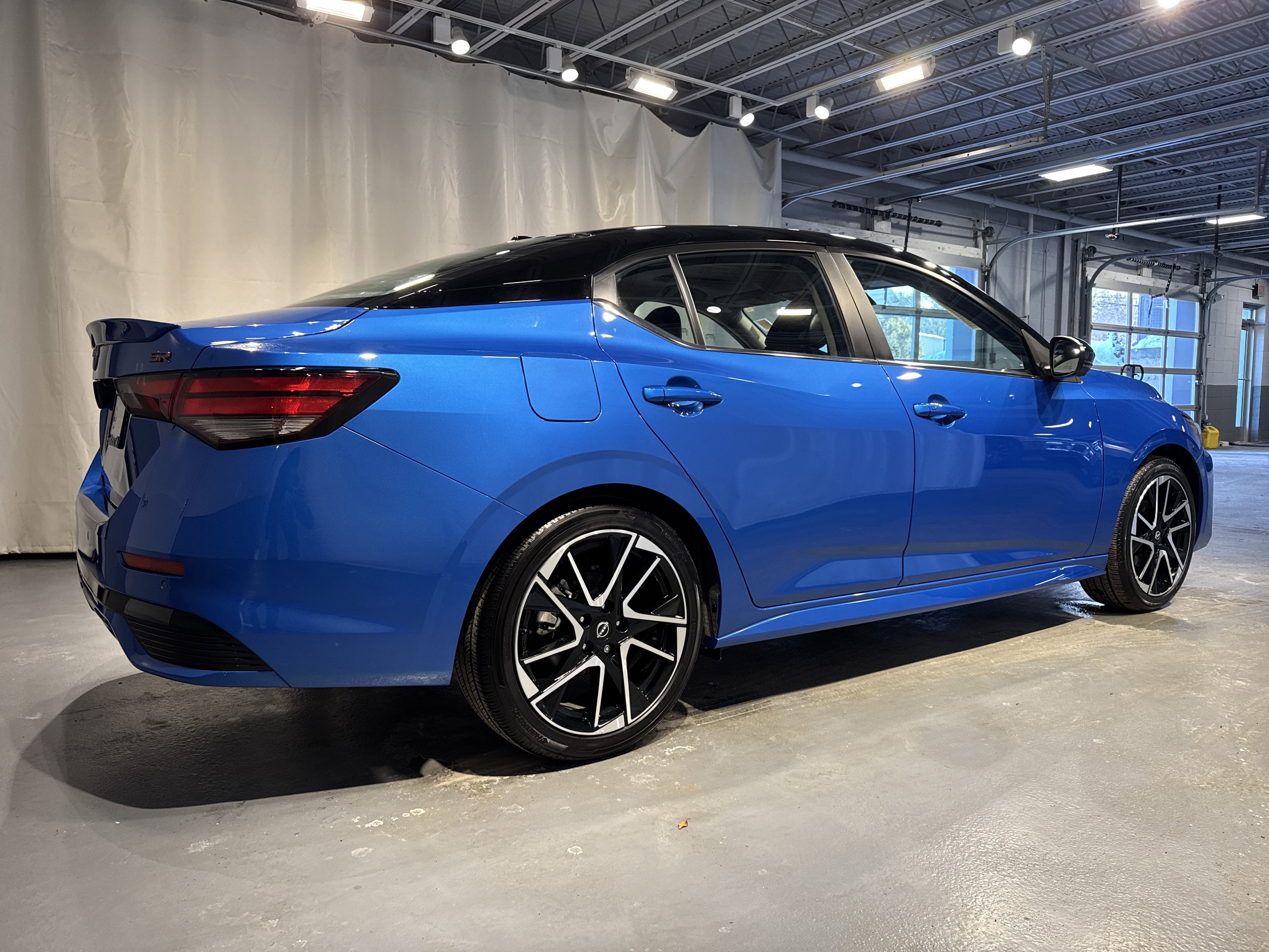 2025 Nissan Sentra SR