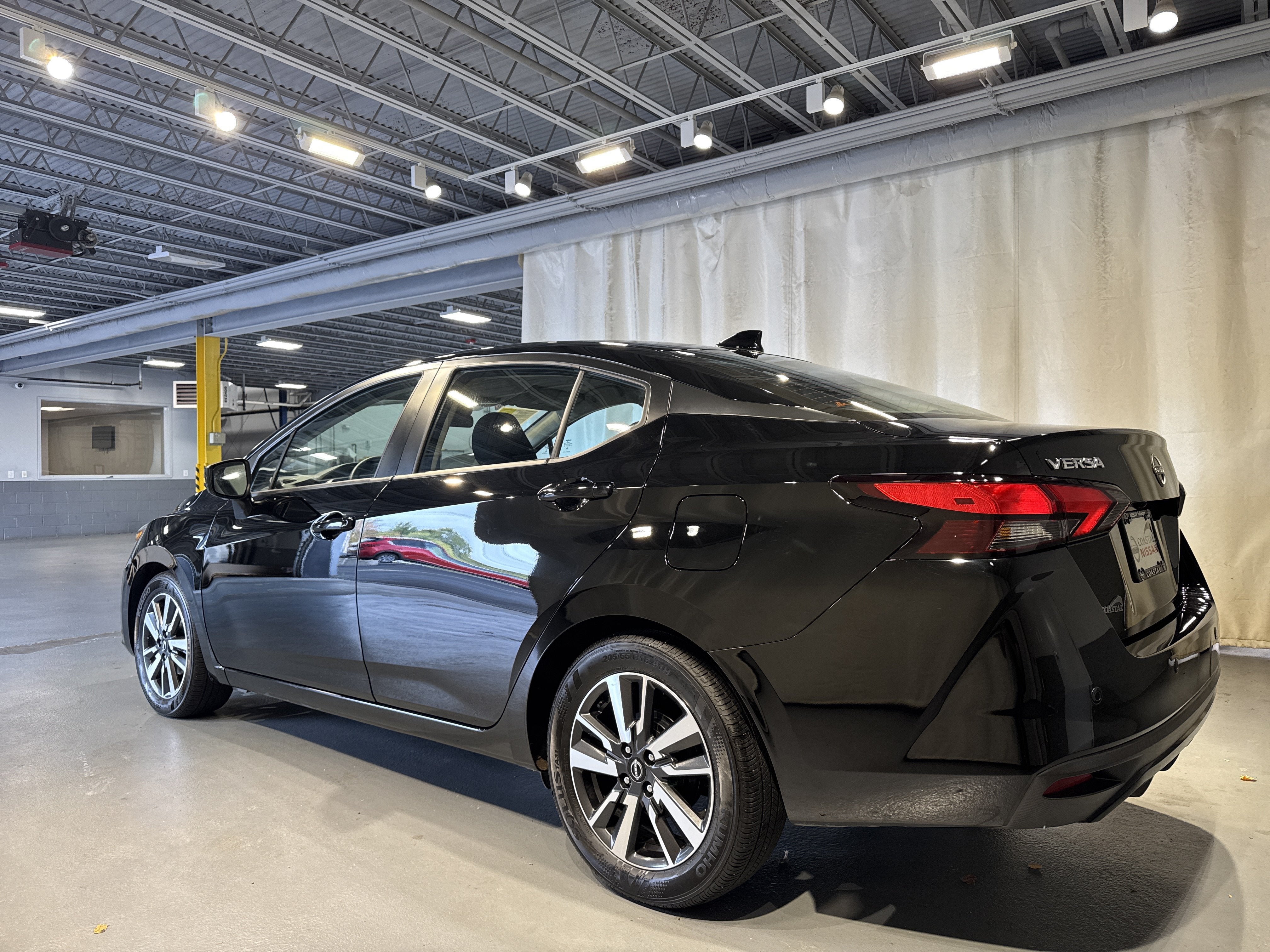 2025 Nissan Versa SV