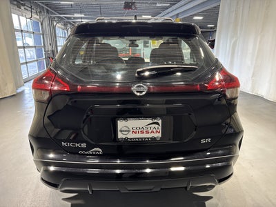 2021 Nissan Kicks SR