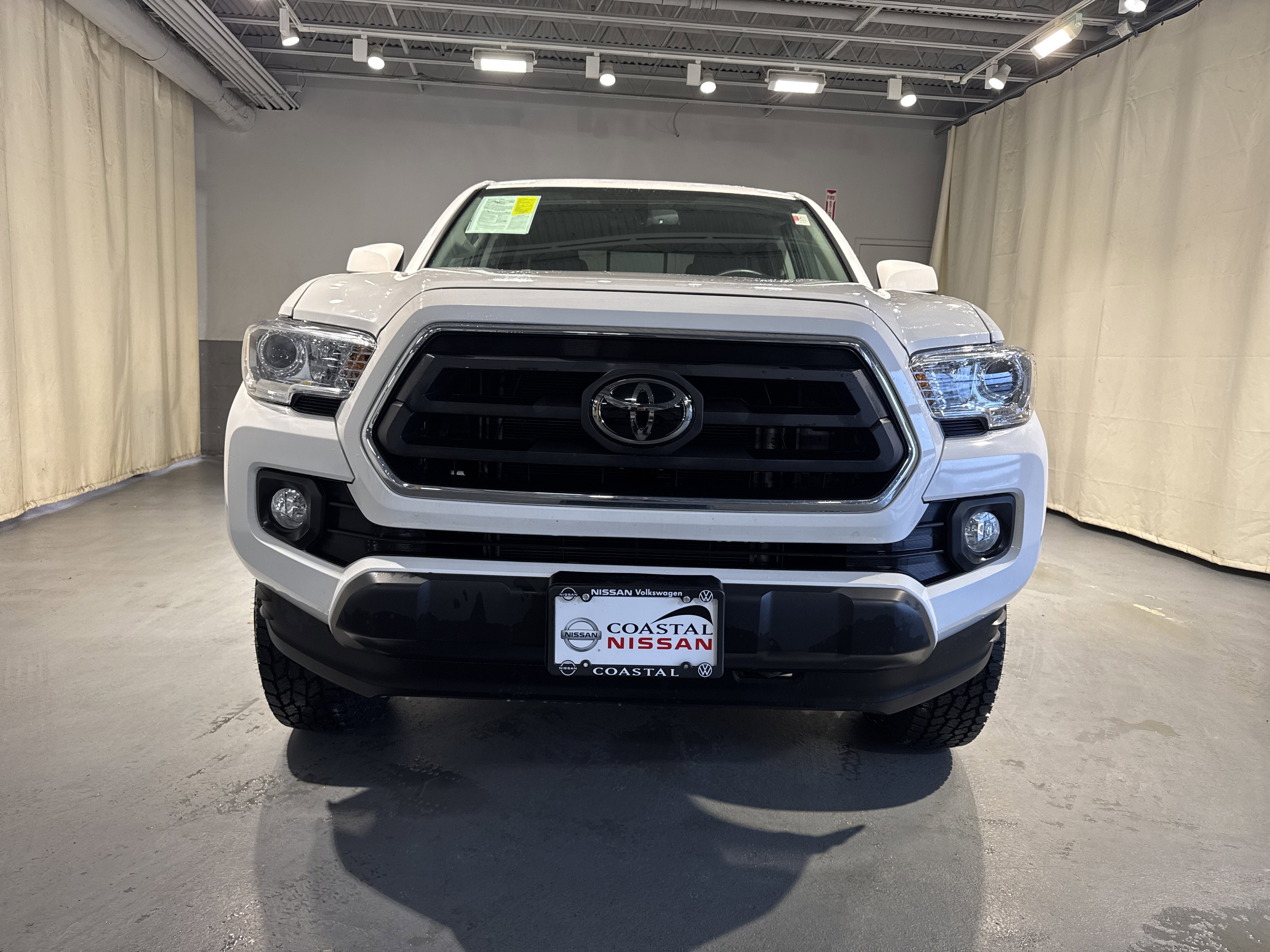 2023 Toyota Tacoma 4WD SR5