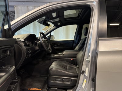 2025 Honda Passport Base
