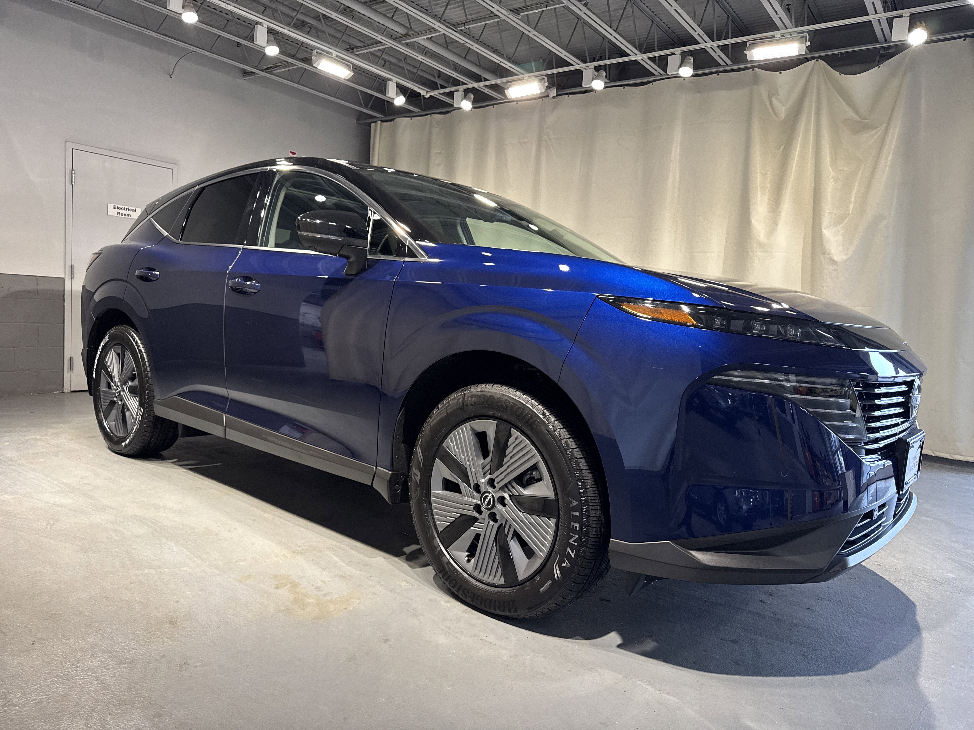 2025 Nissan Murano SL