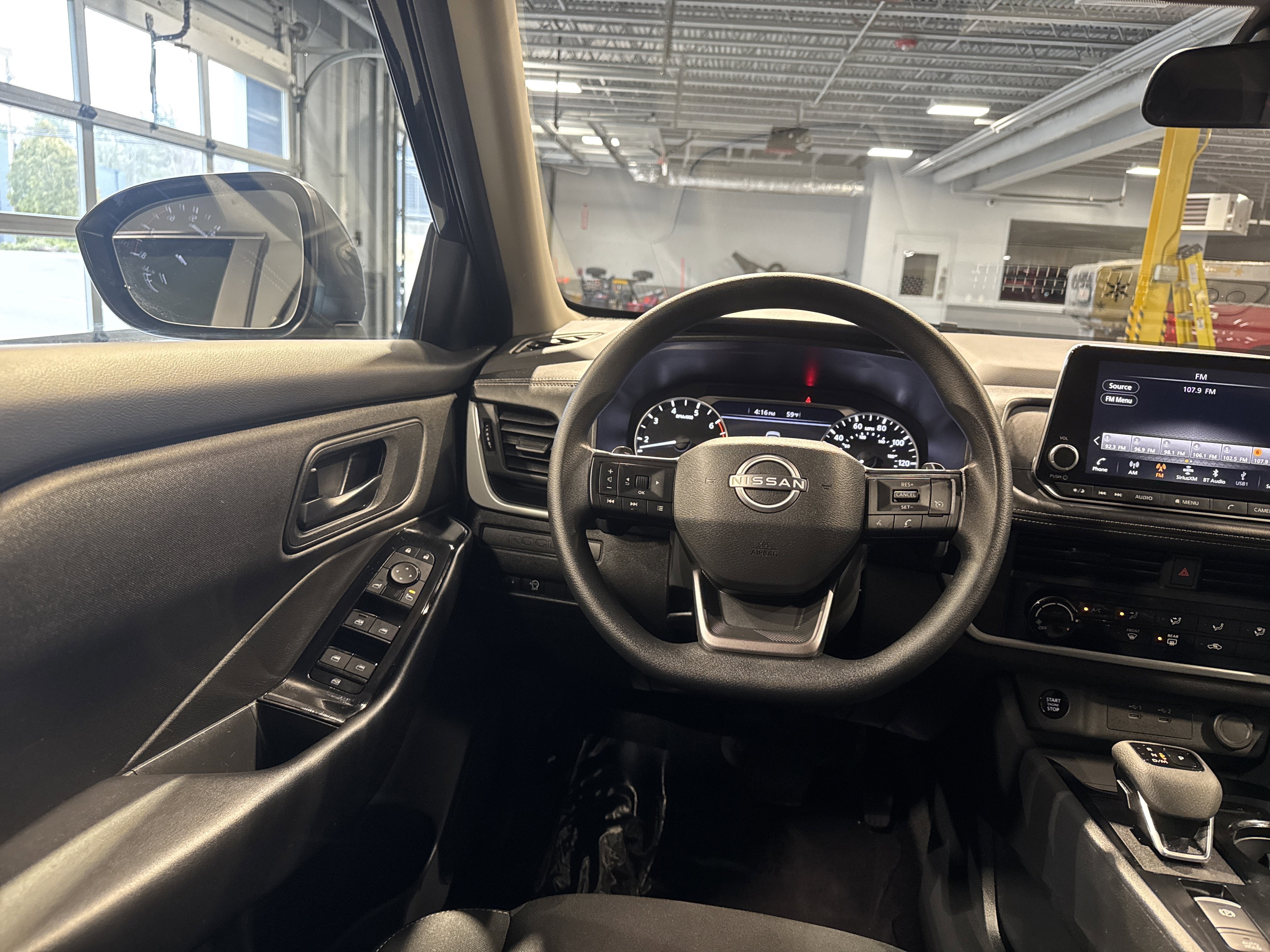 2025 Nissan Rogue S