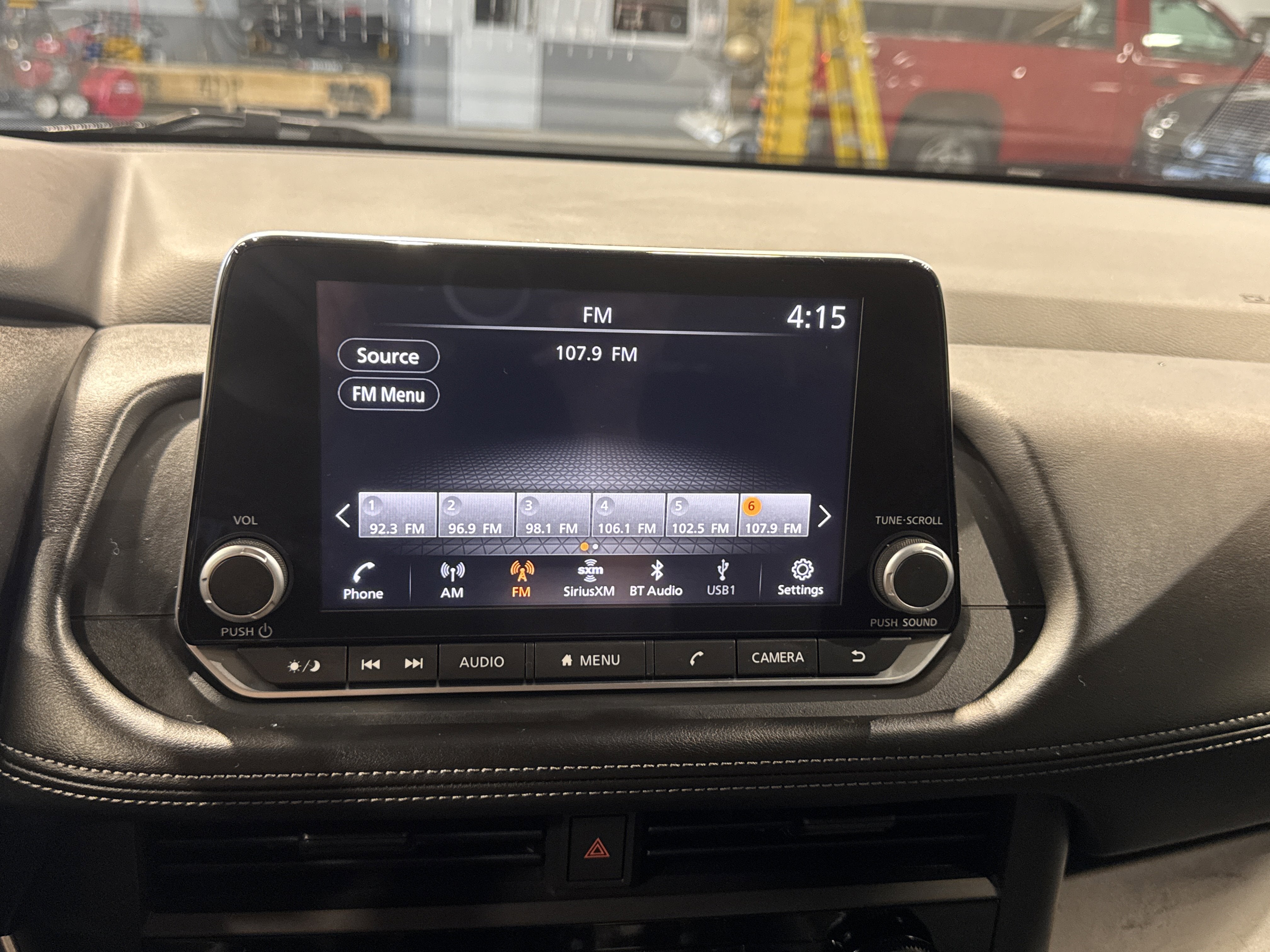 2025 Nissan Rogue S