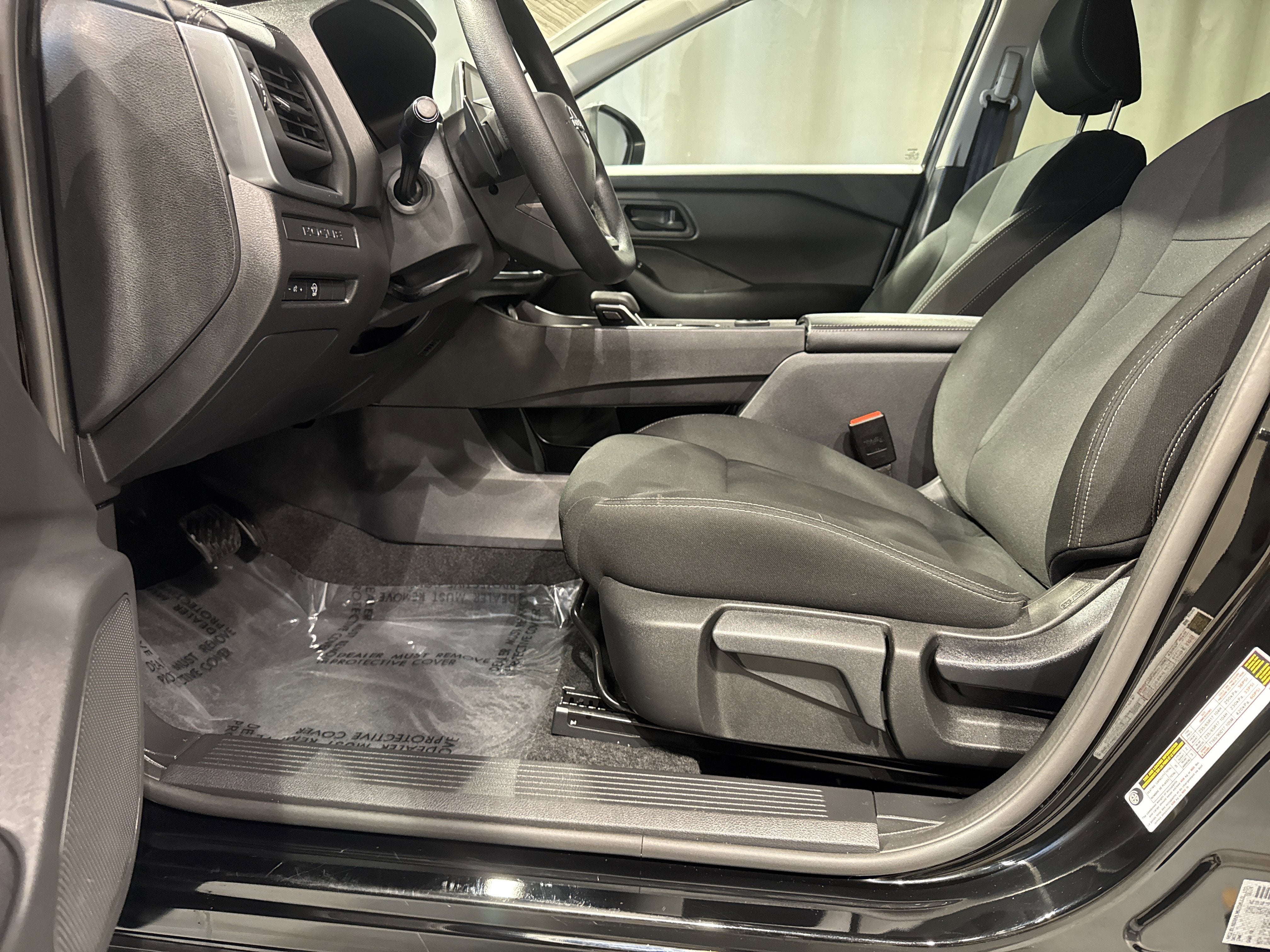 2025 Nissan Rogue S