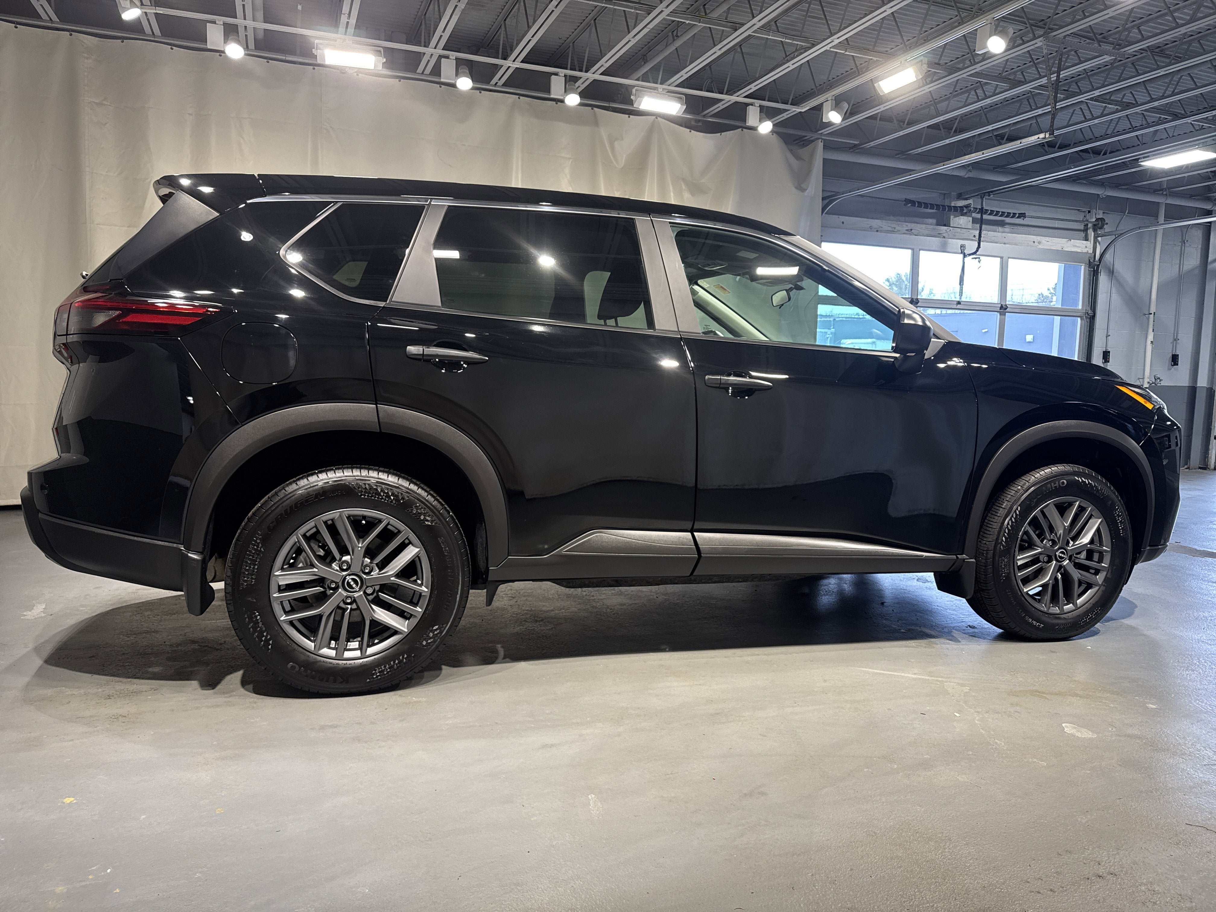 2025 Nissan Rogue S