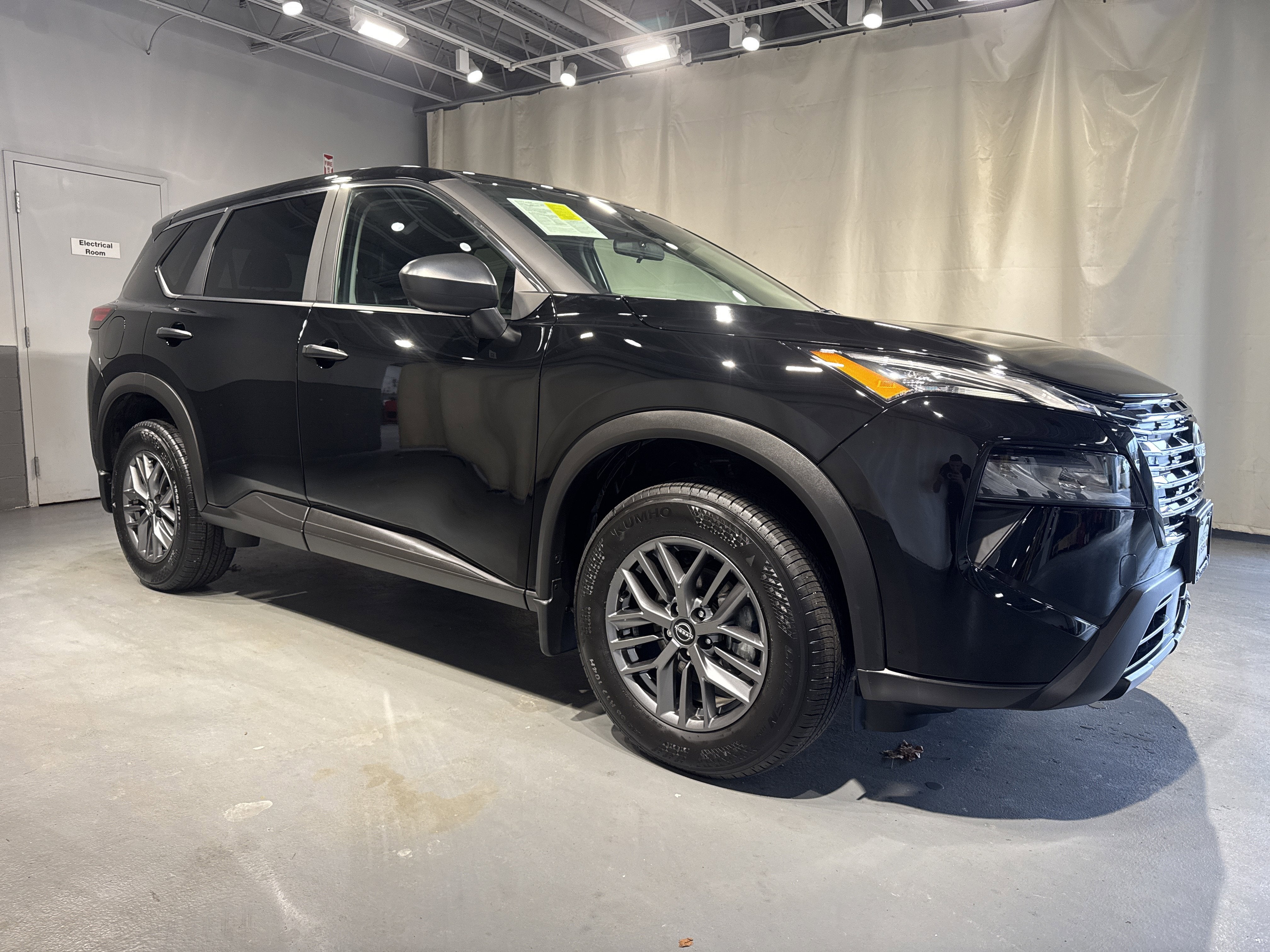 2025 Nissan Rogue S