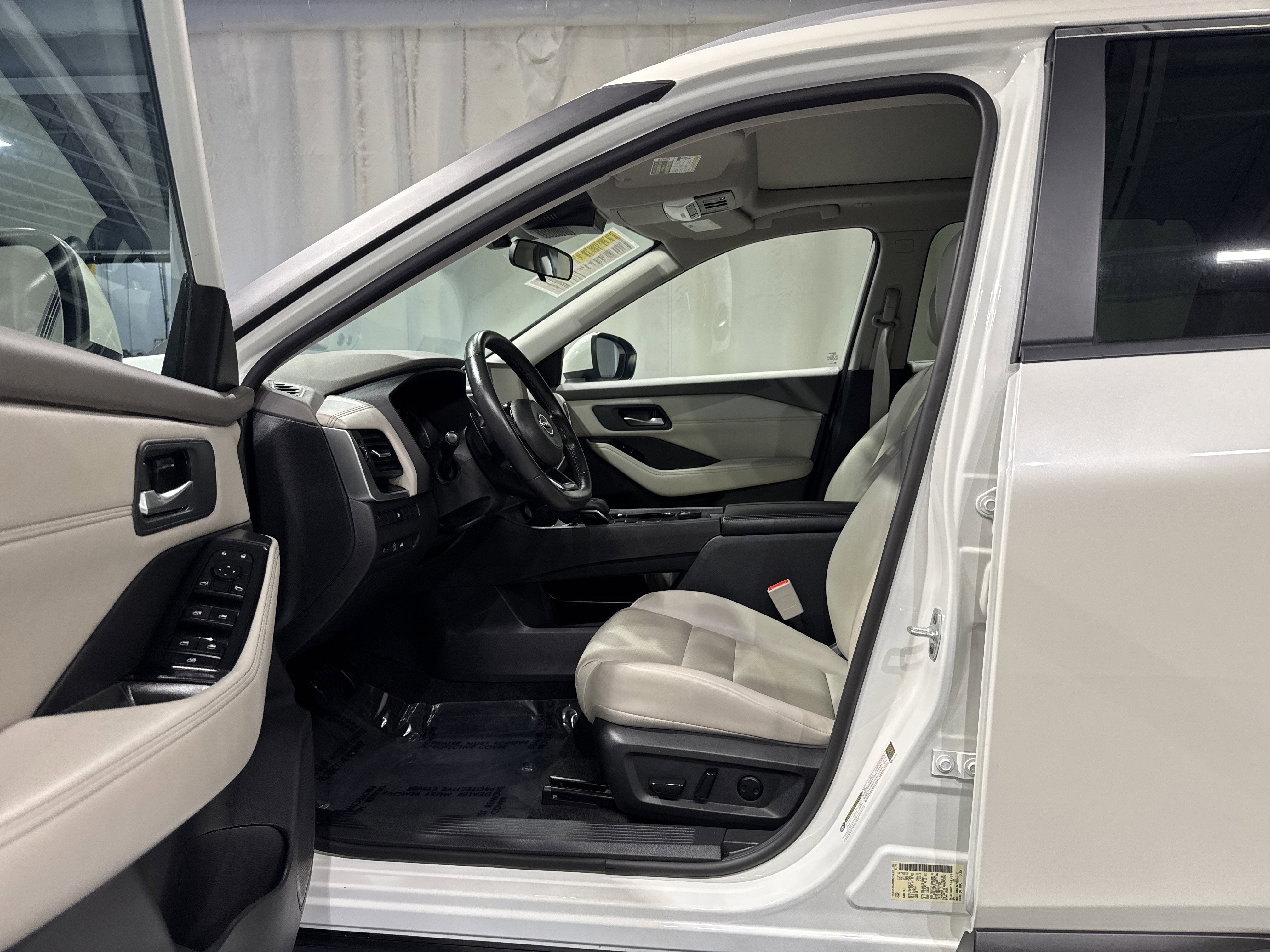2023 Nissan Rogue SV W/Premium Package