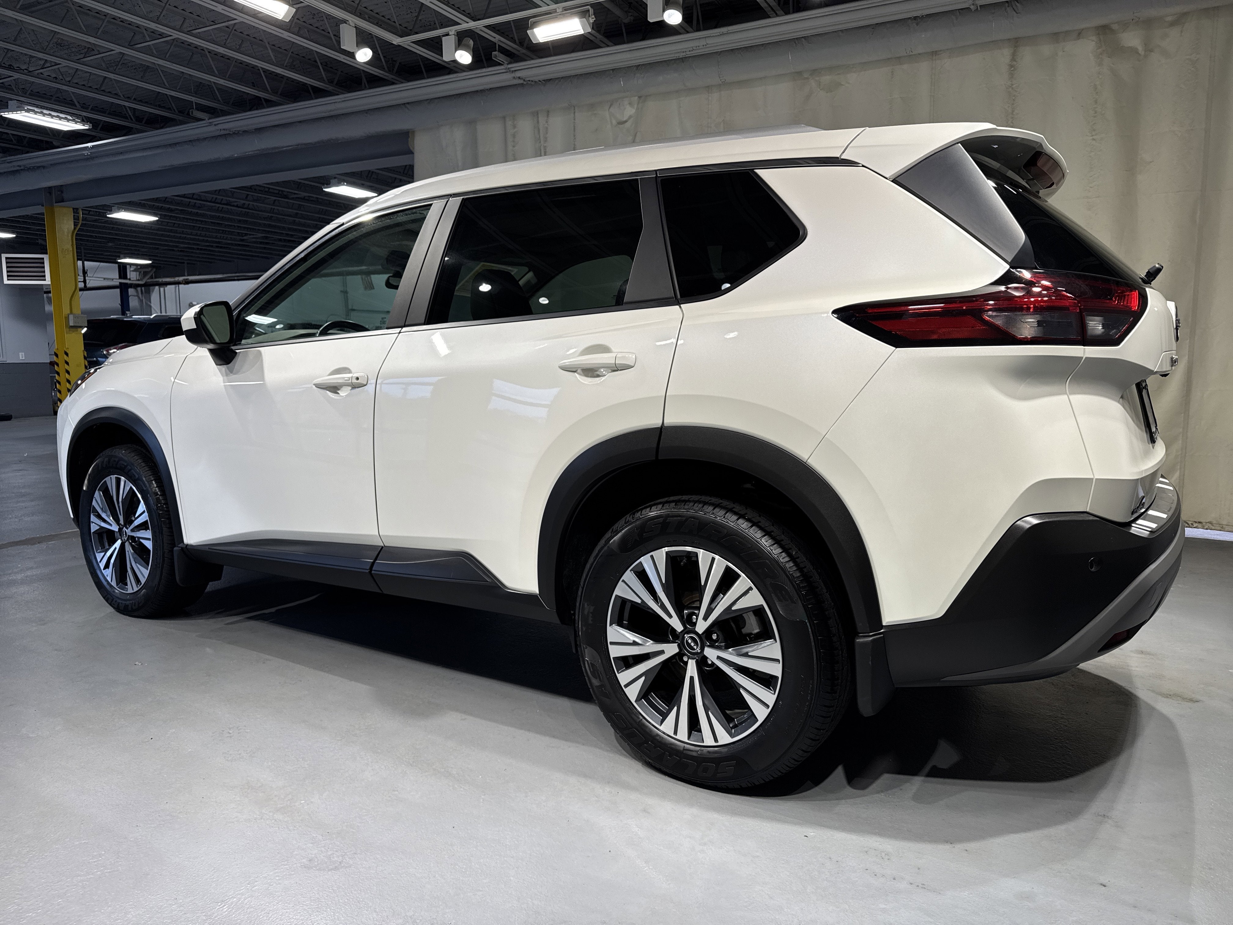 2023 Nissan Rogue SV W/Premium Package