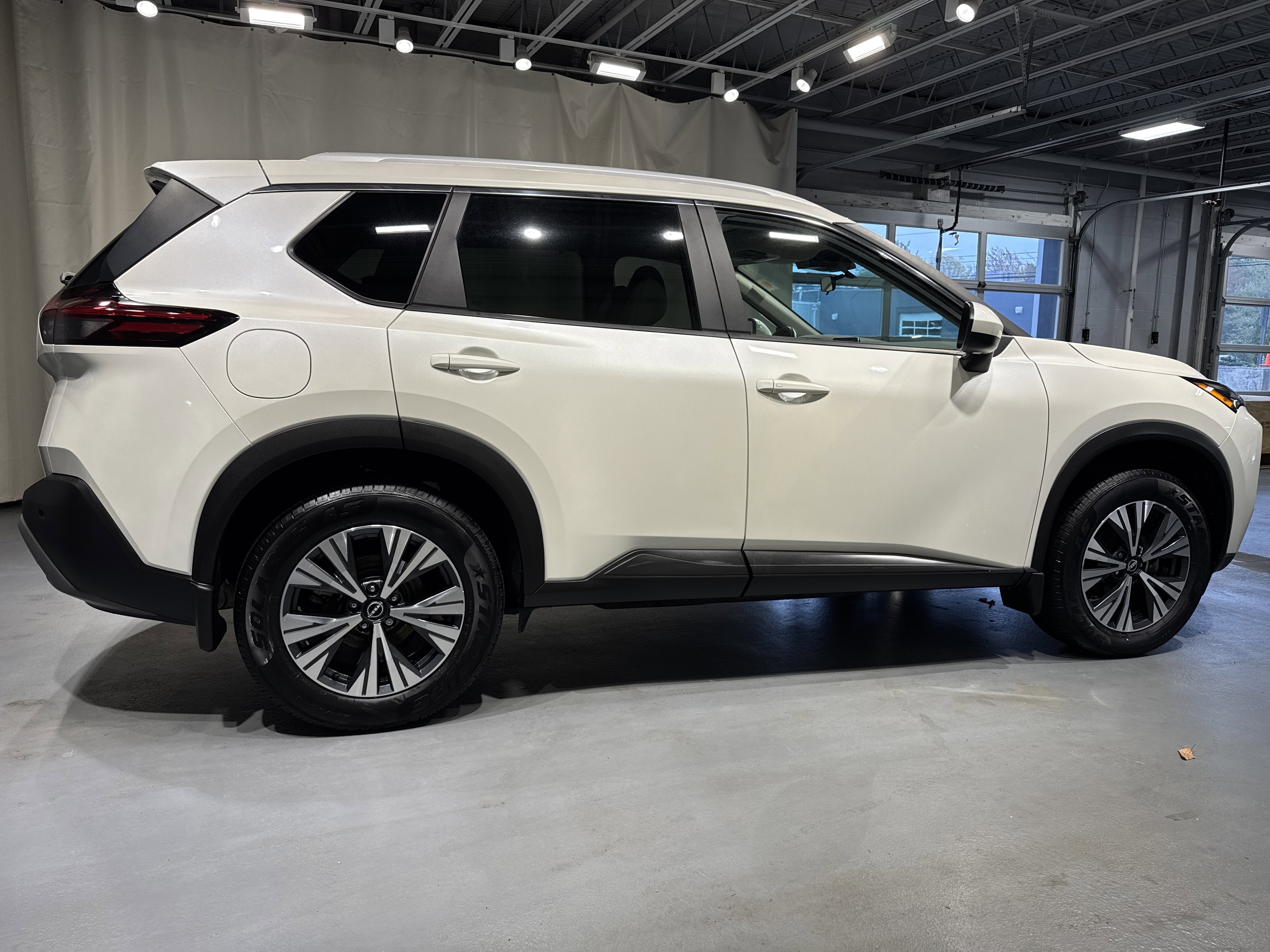2023 Nissan Rogue SV W/Premium Package
