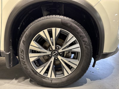 2023 Nissan Rogue SV W/Premium Package