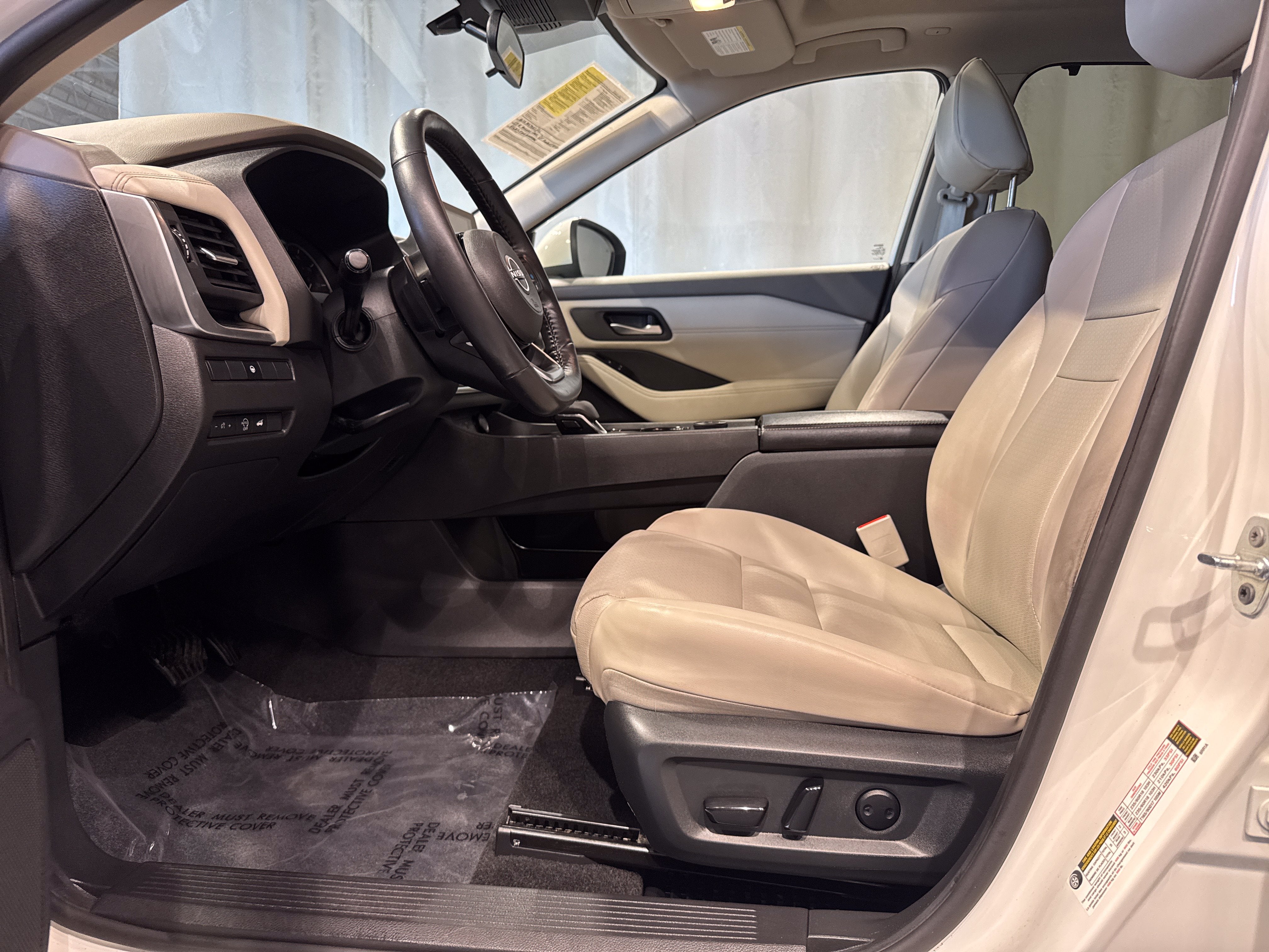 2023 Nissan Rogue SV W/Premium Package