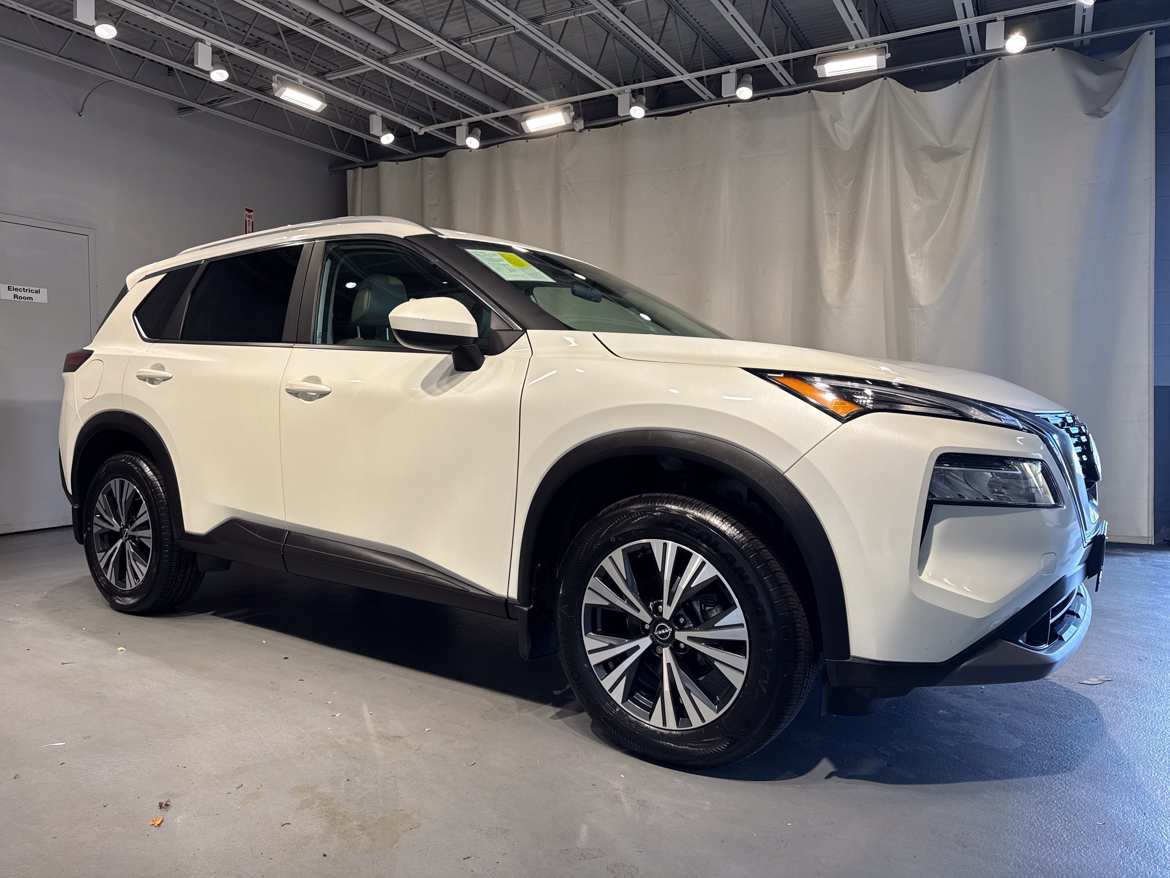 2023 Nissan Rogue SV W/Premium Package