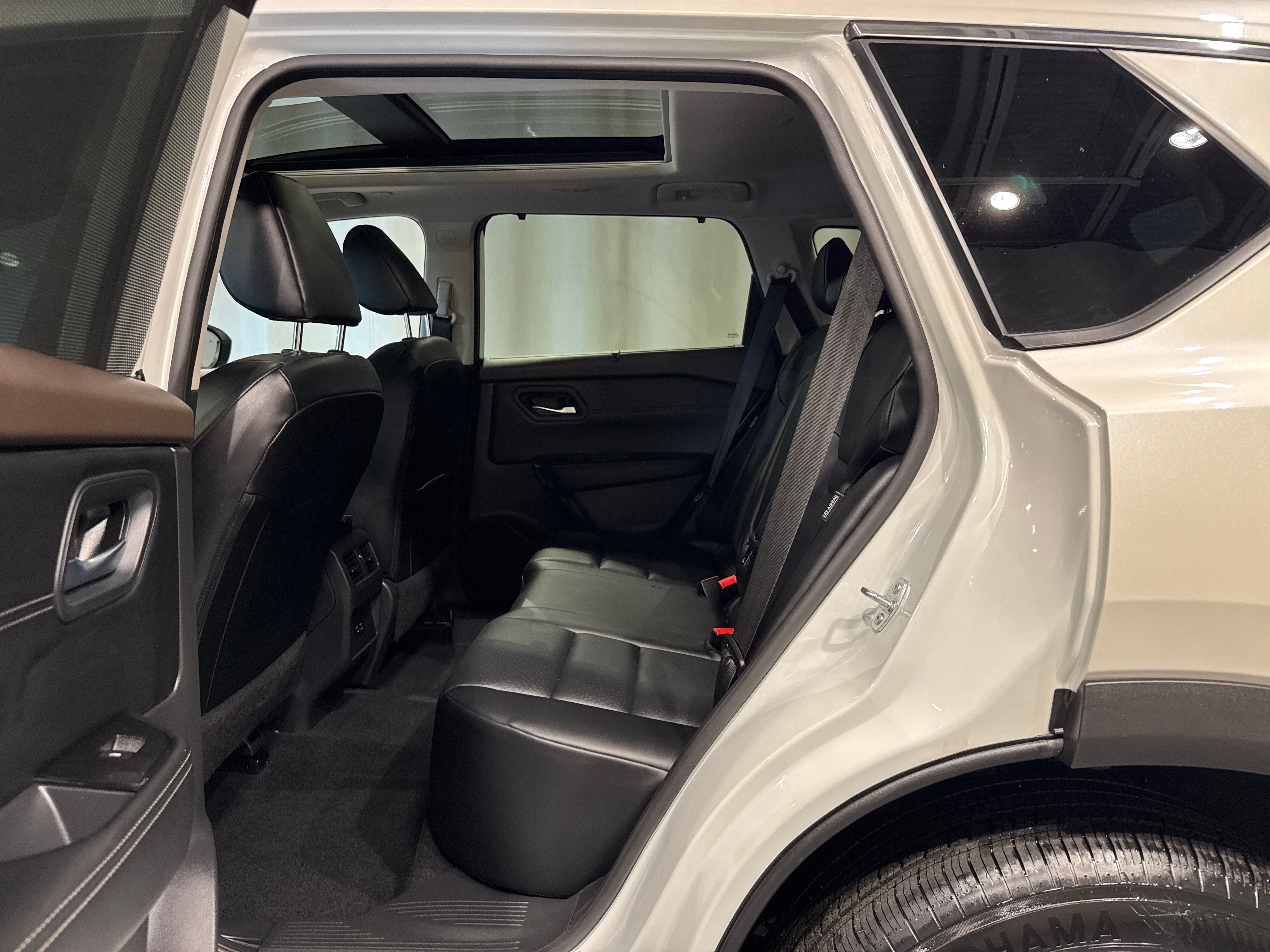2023 Nissan Rogue SV W/Premium Package