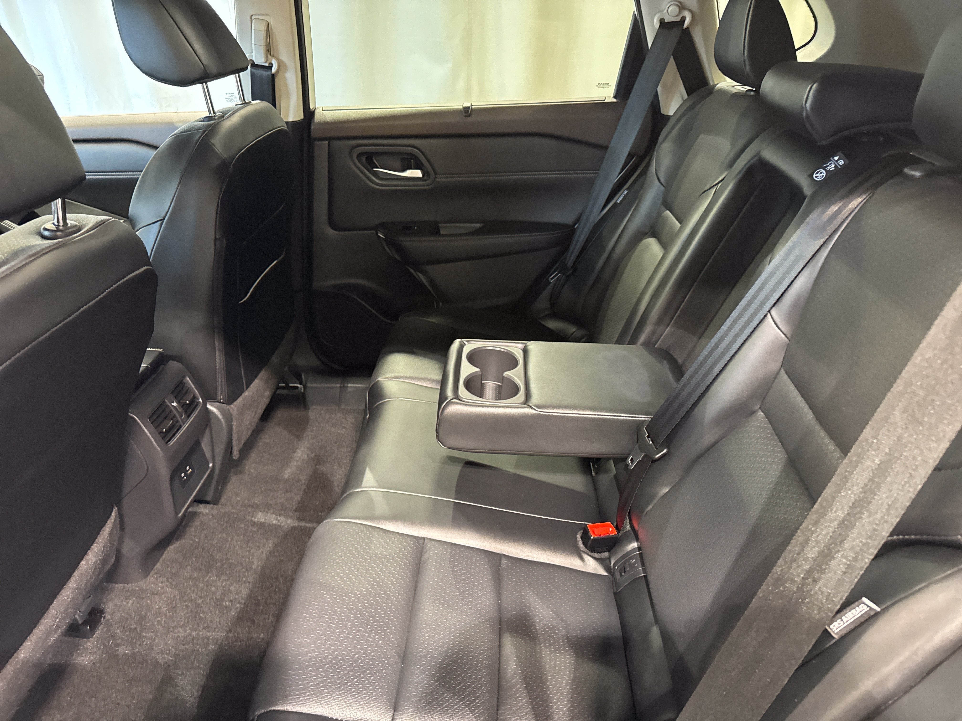 2023 Nissan Rogue SV W/Premium Package