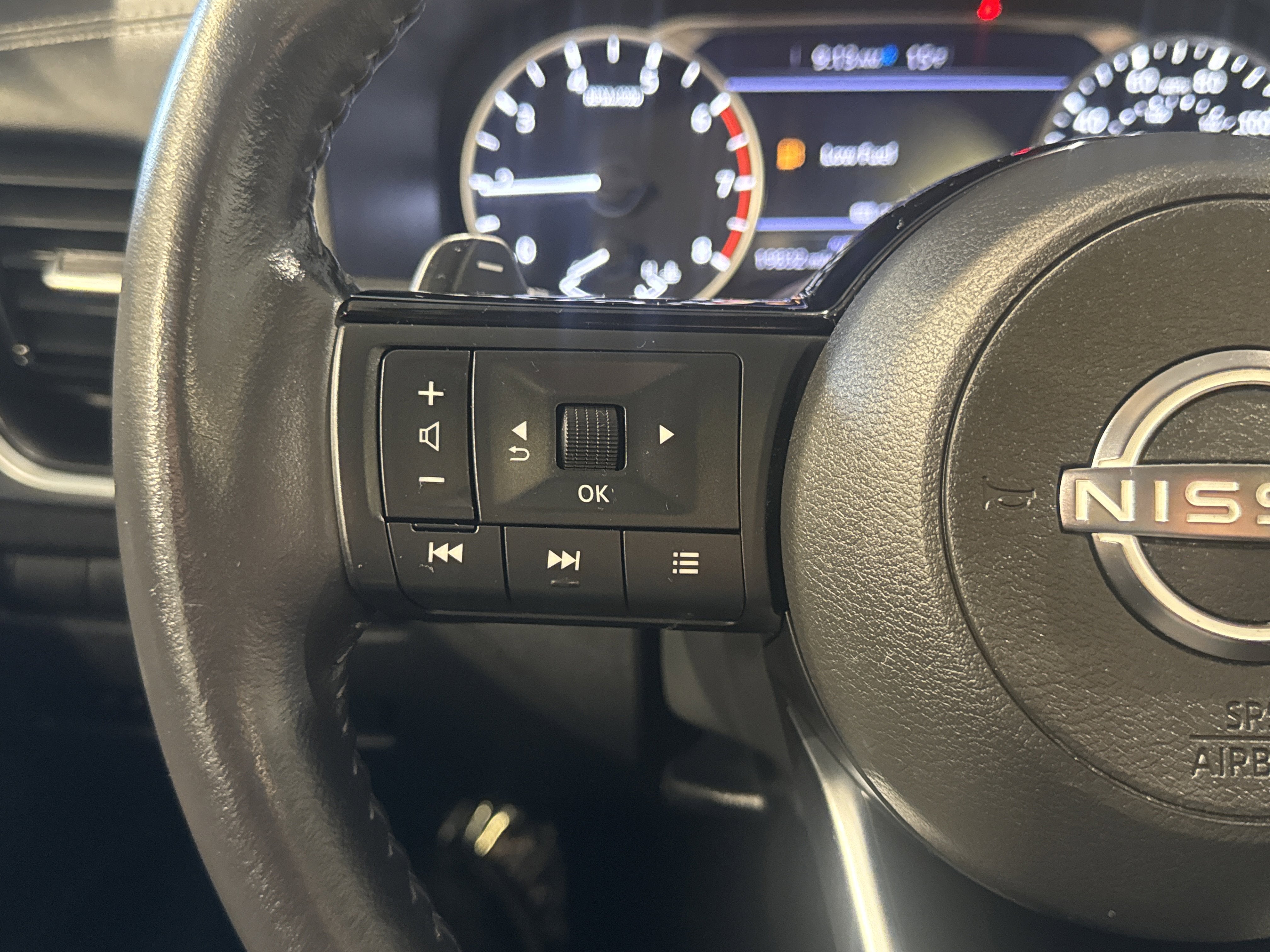 2023 Nissan Rogue SV W/Premium Package