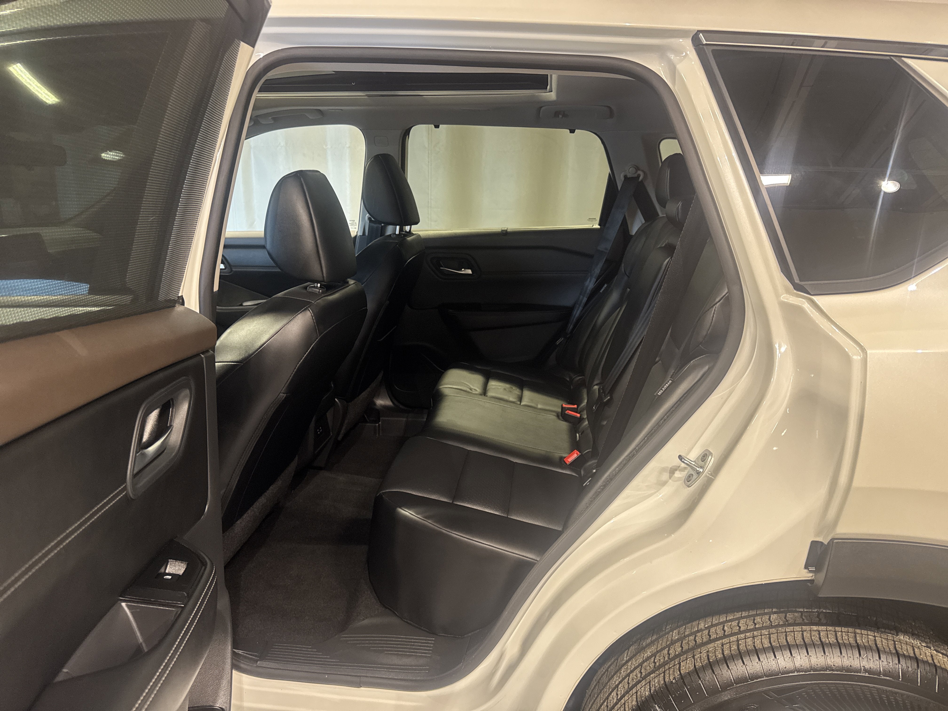 2023 Nissan Rogue SV W/Premium Package