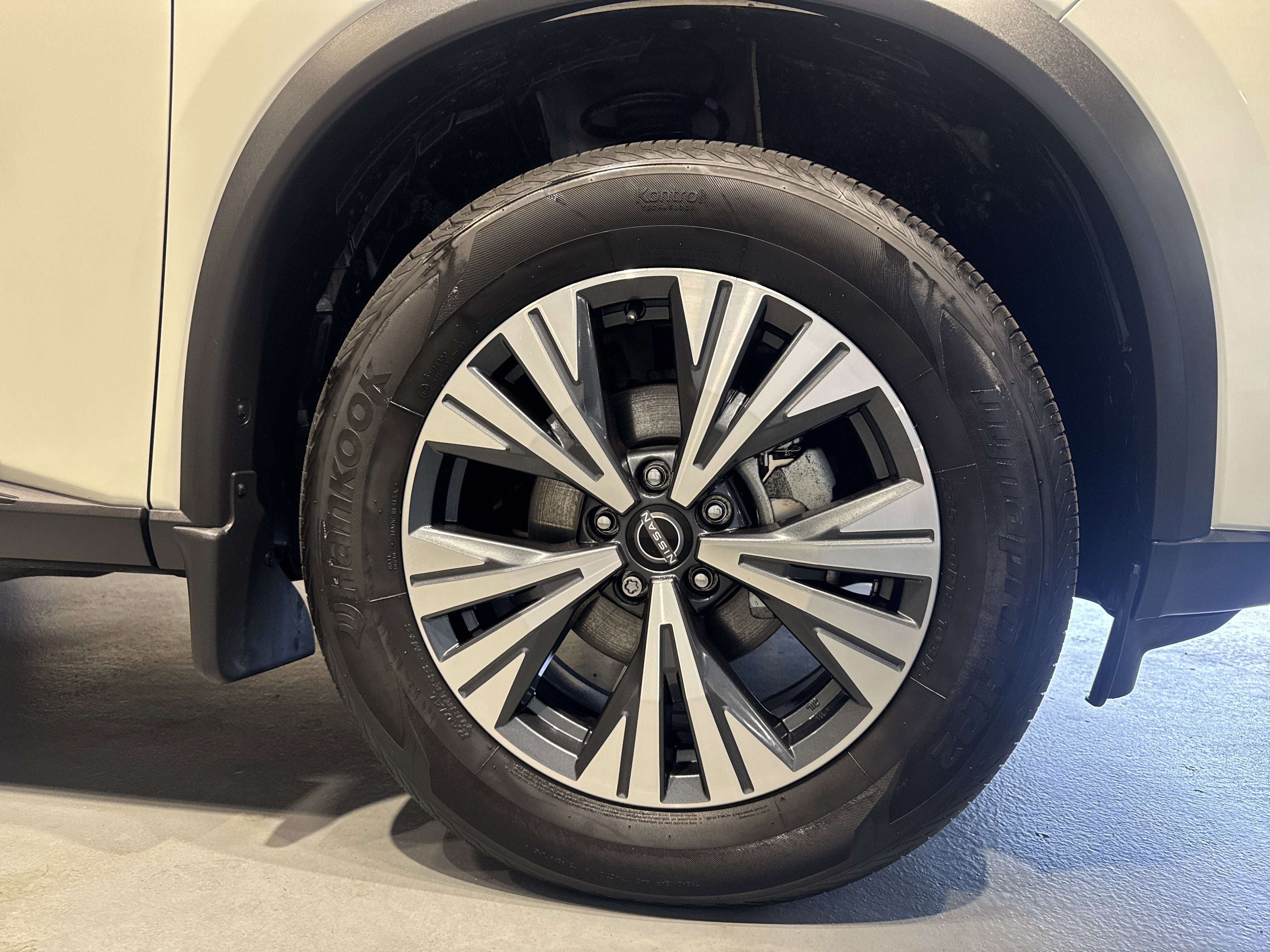 2023 Nissan Rogue SV W/Premium Package