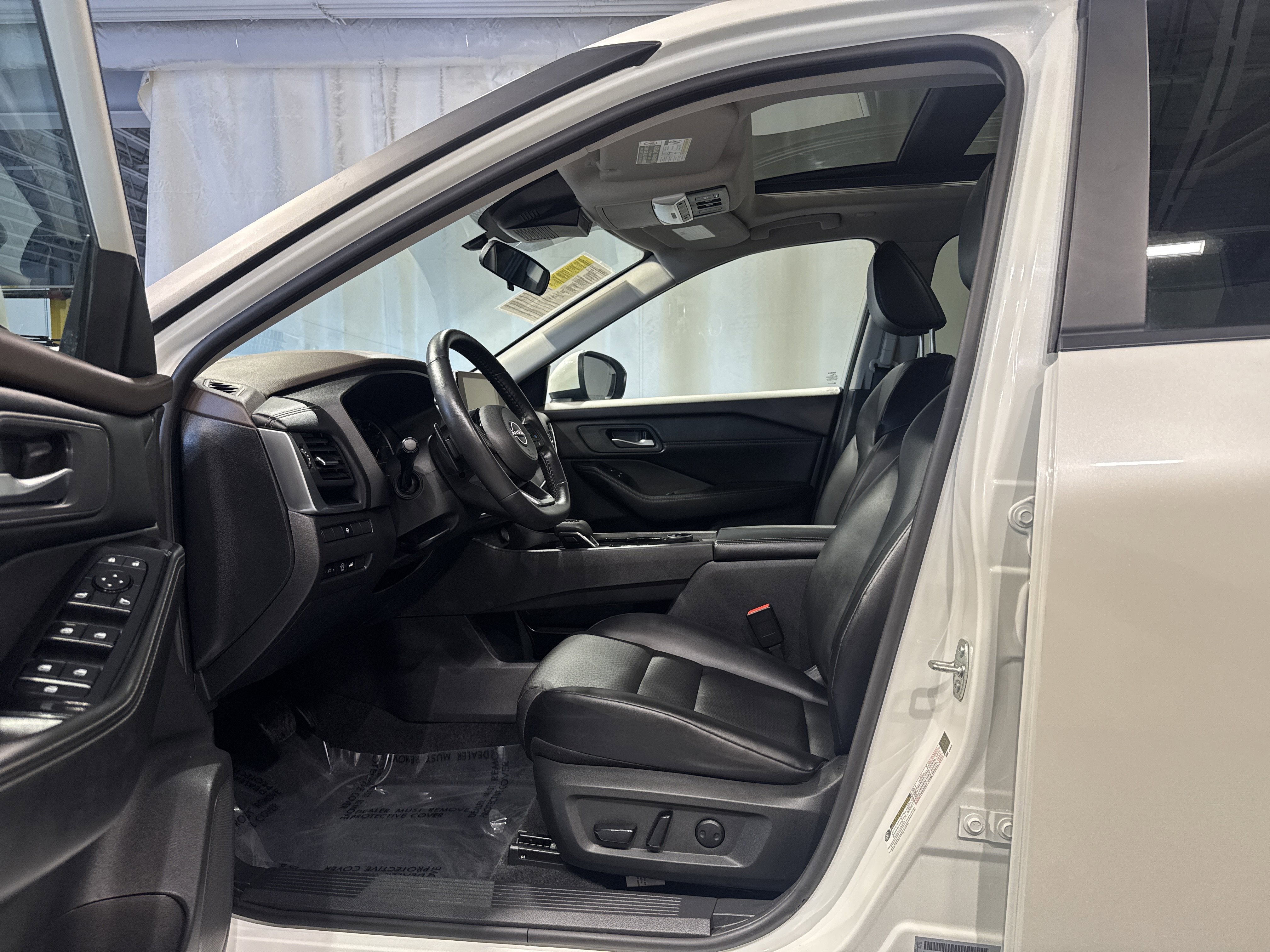 2023 Nissan Rogue SV W/Premium Package