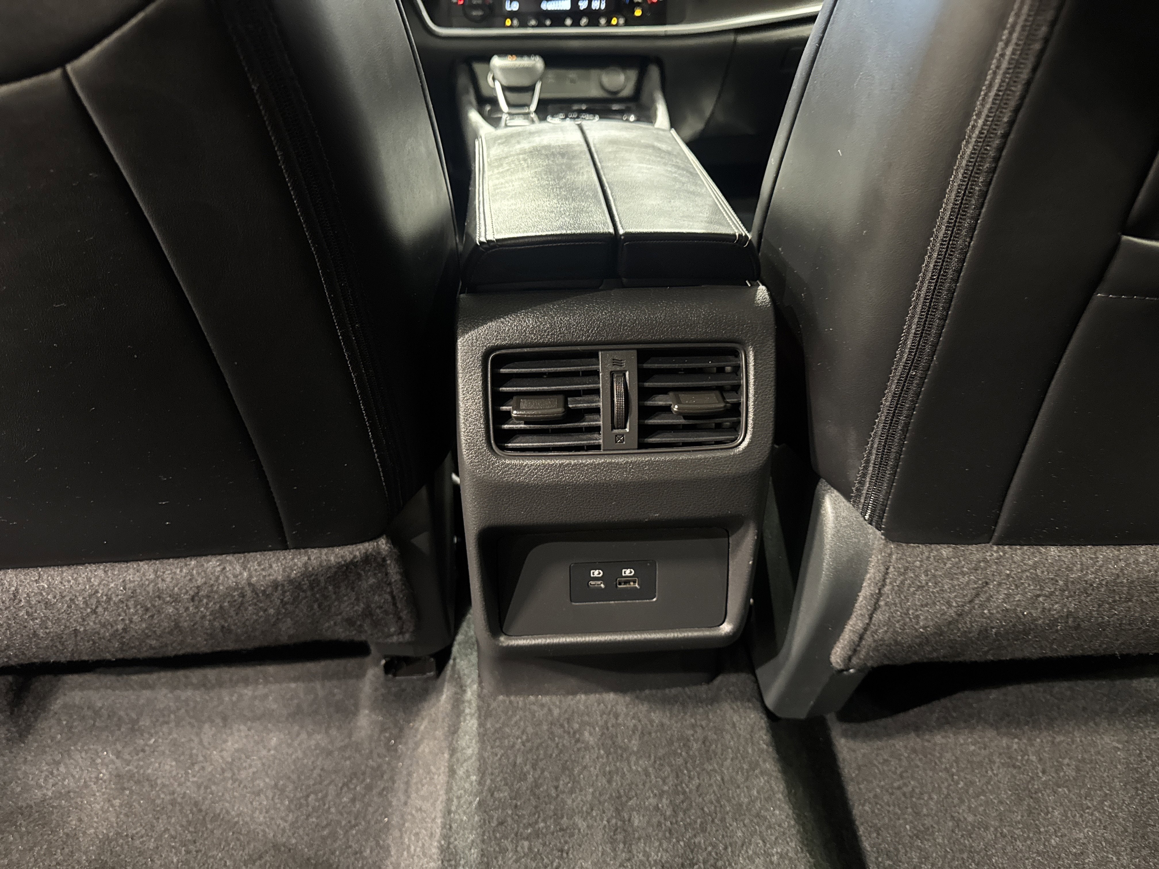 2023 Nissan Rogue SV W/Premium Package