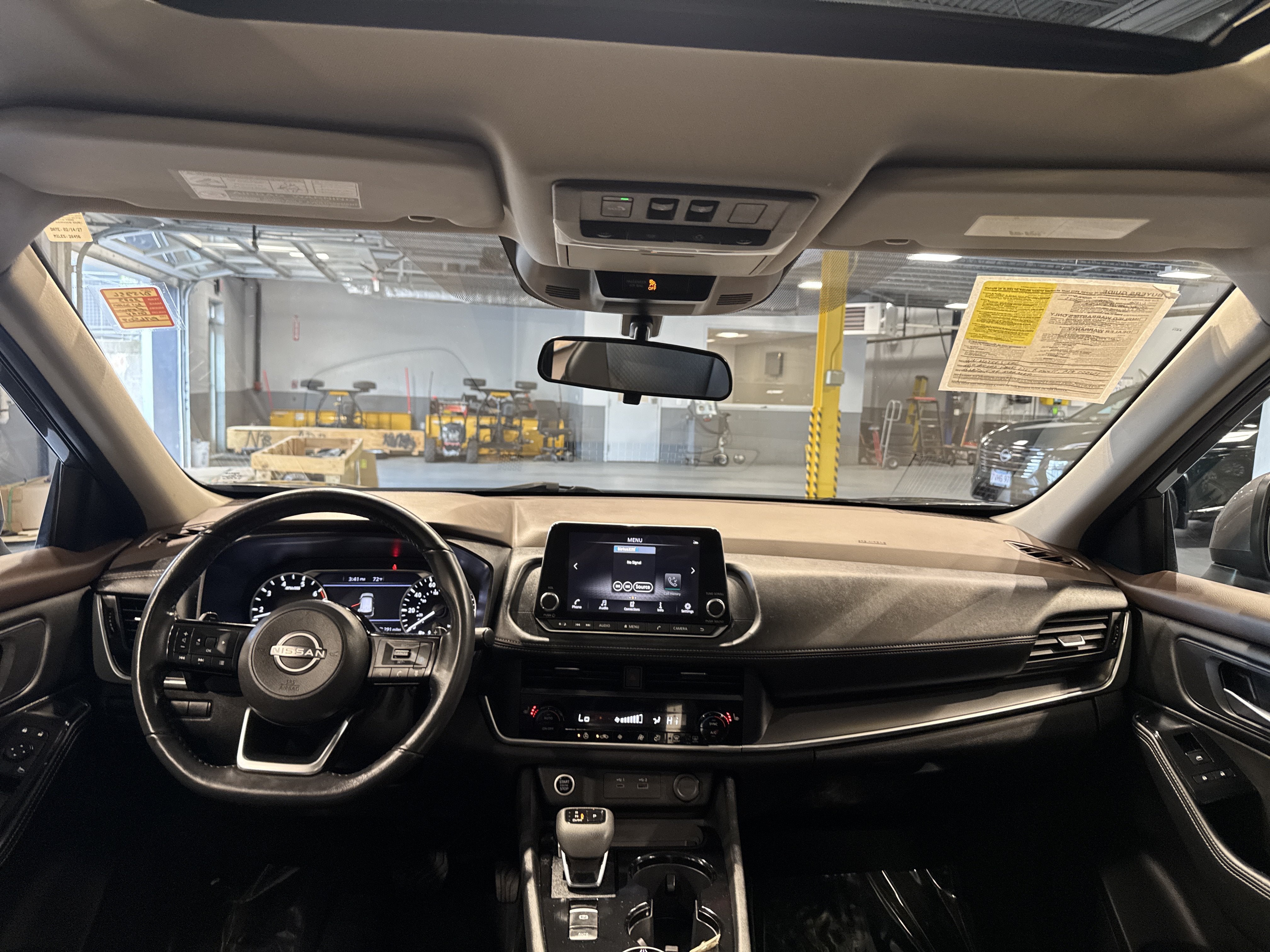 2023 Nissan Rogue SV W/Premium Package